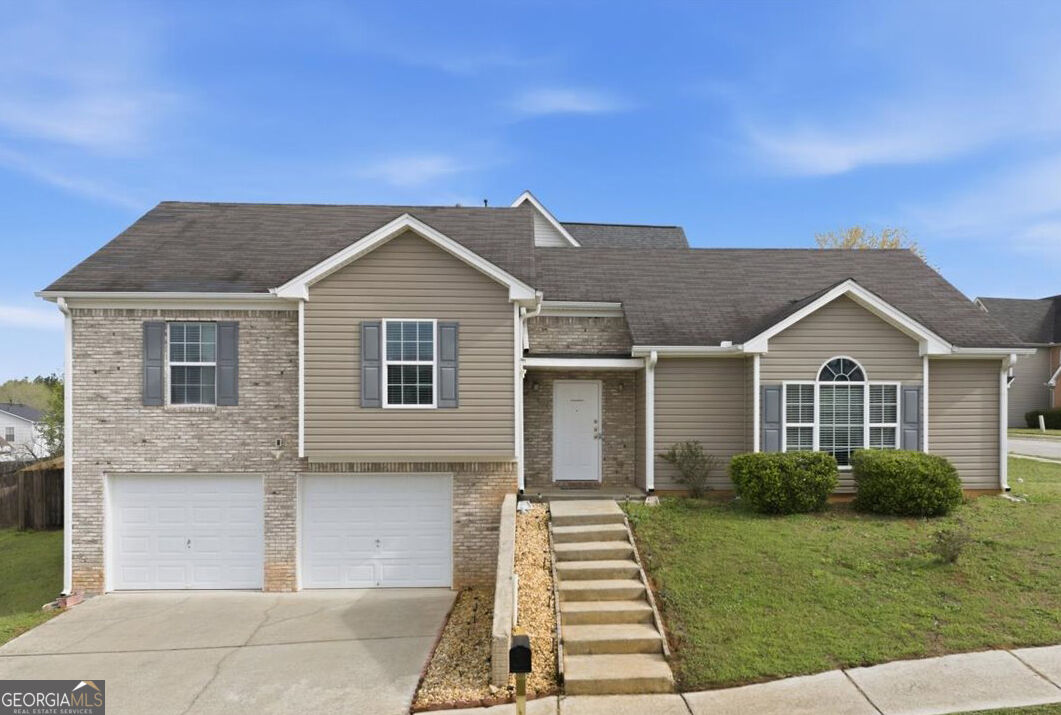 109 Tyler Way Property Photo 1