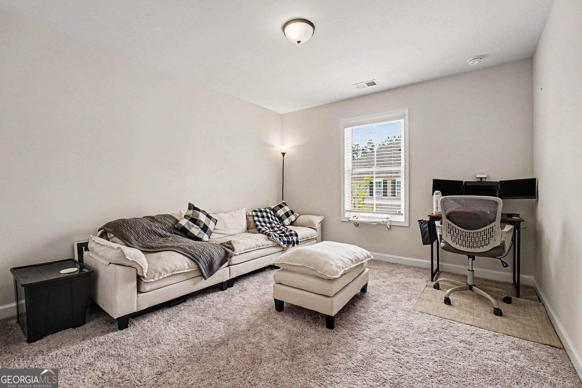 1608 Ruskin Way Nw Property Photo 18