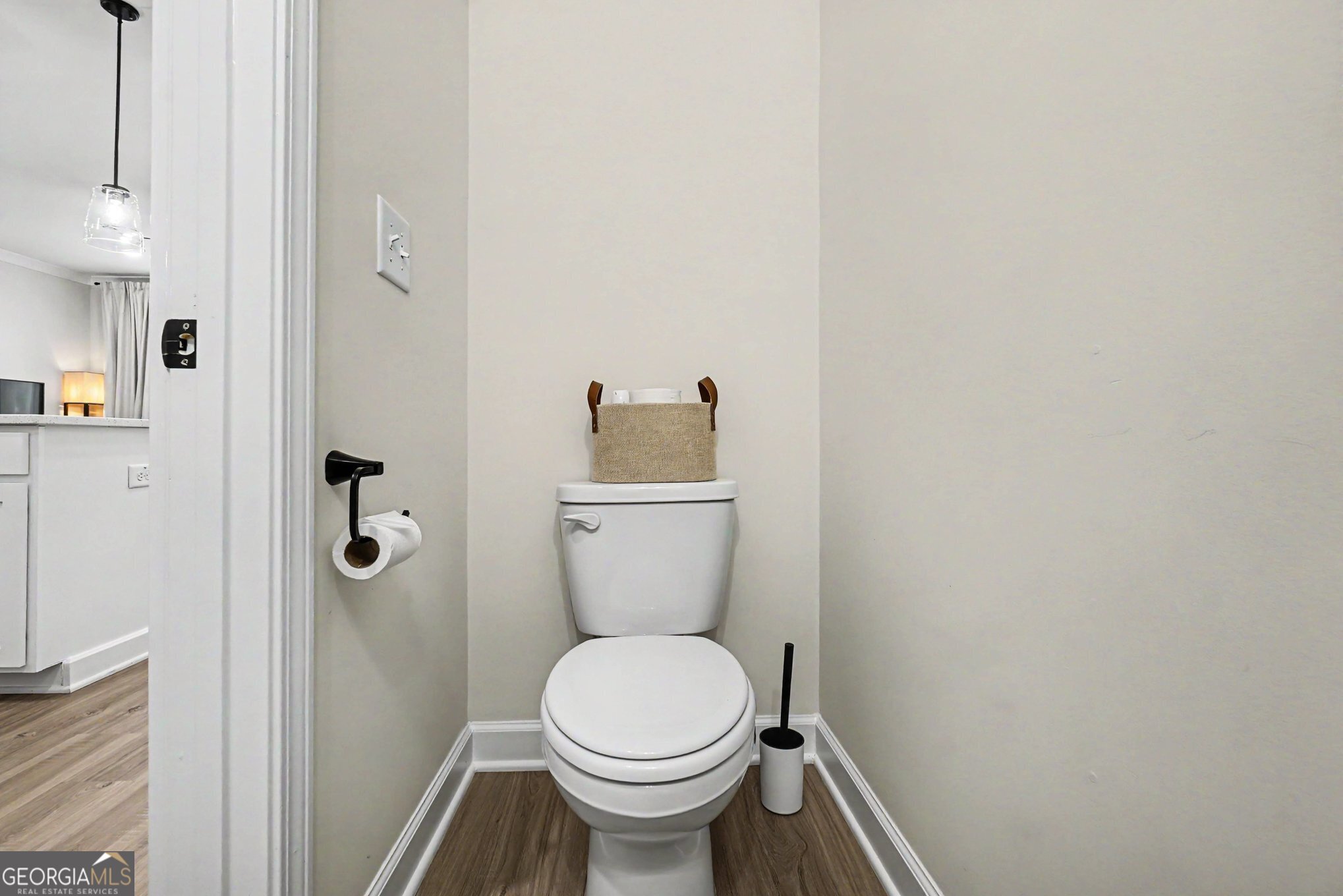1608 Ruskin Way Nw Property Photo 21