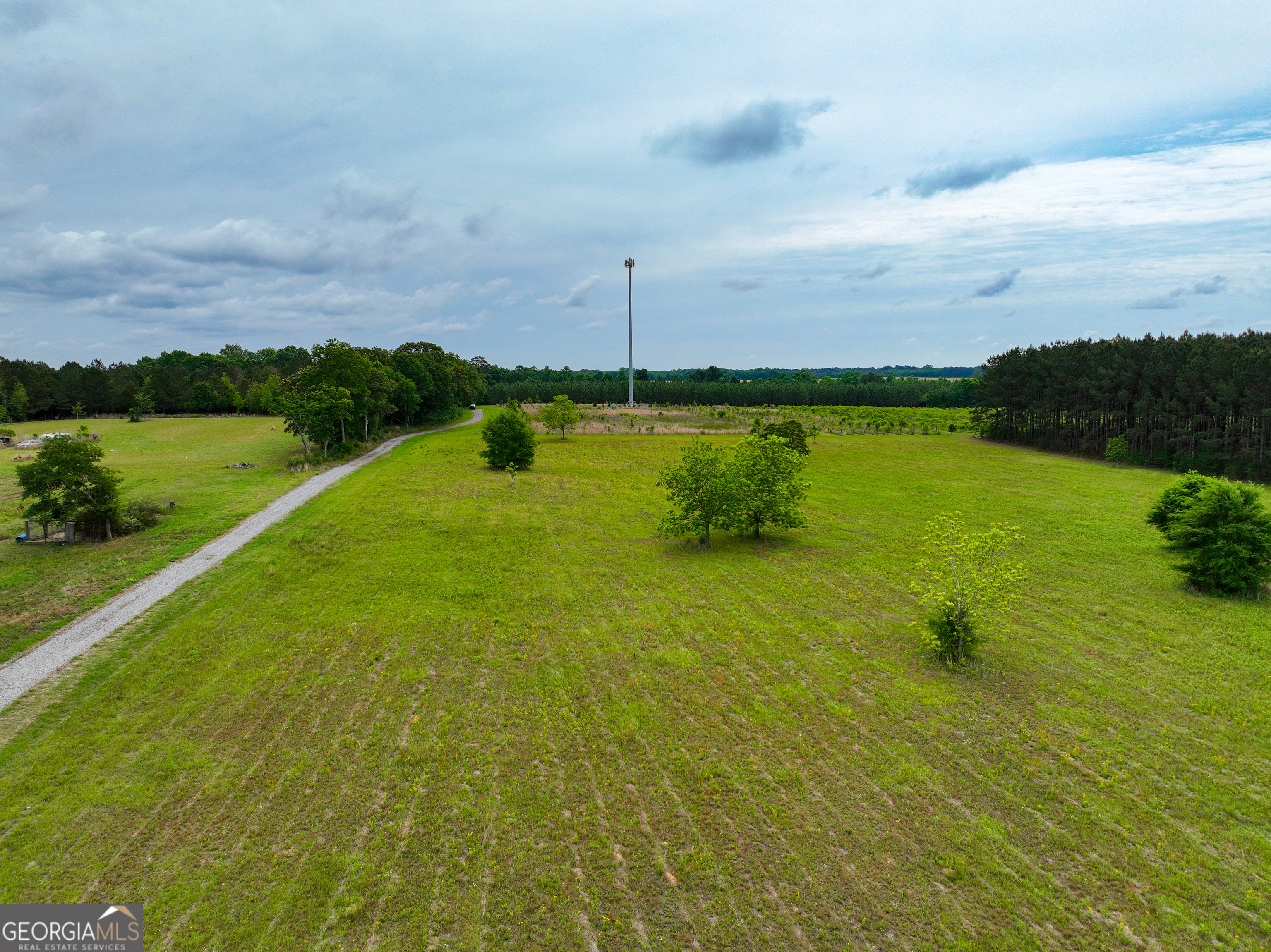 759 Pitts Road Property Photo 3