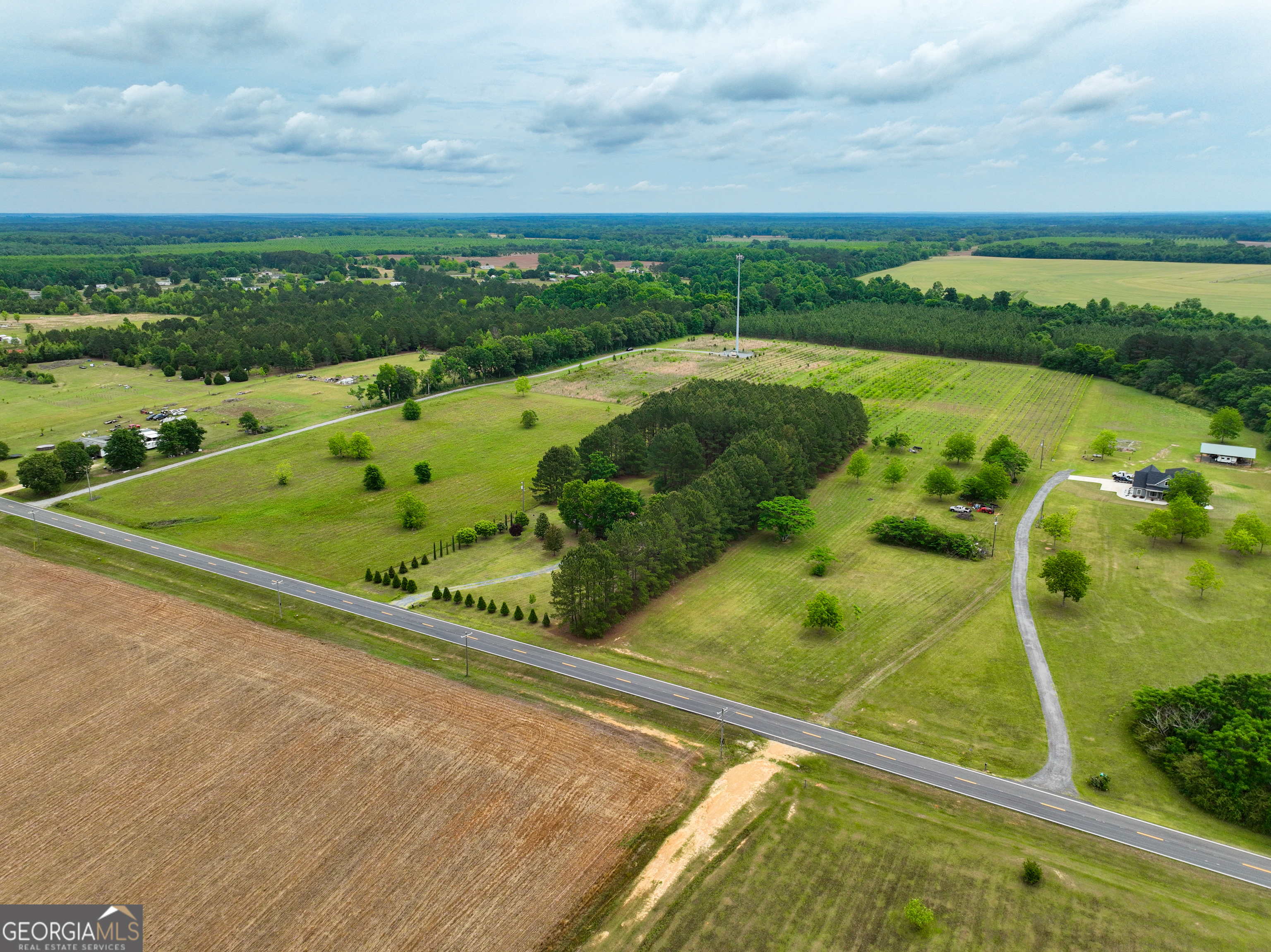 759 Pitts Road Property Photo 4