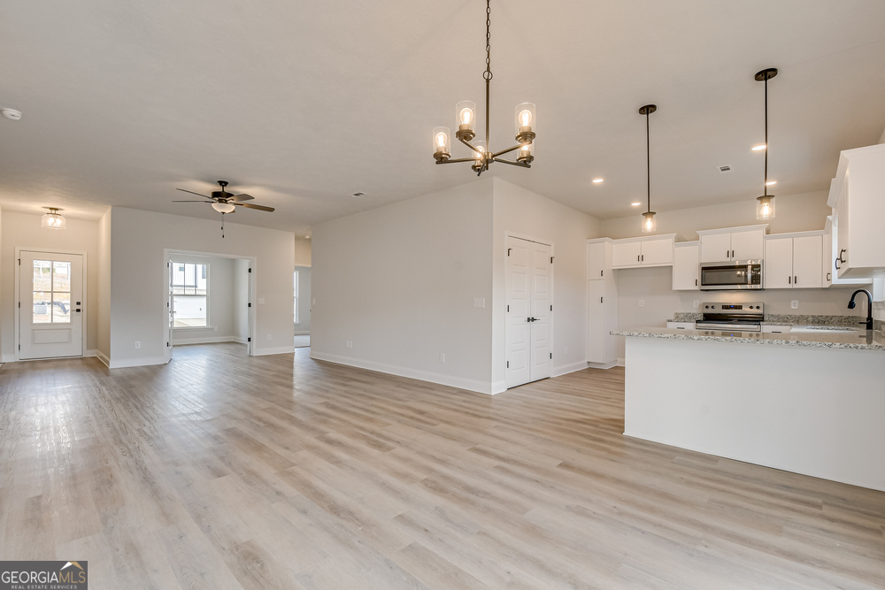 204 Palmetto Loop Property Photo 13