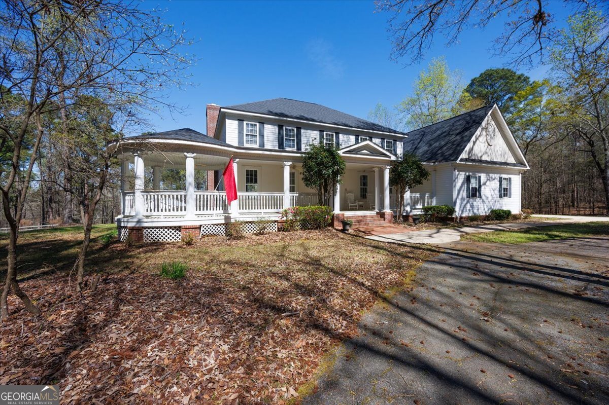 5445 Wesleyan Drive N Property Photo 3
