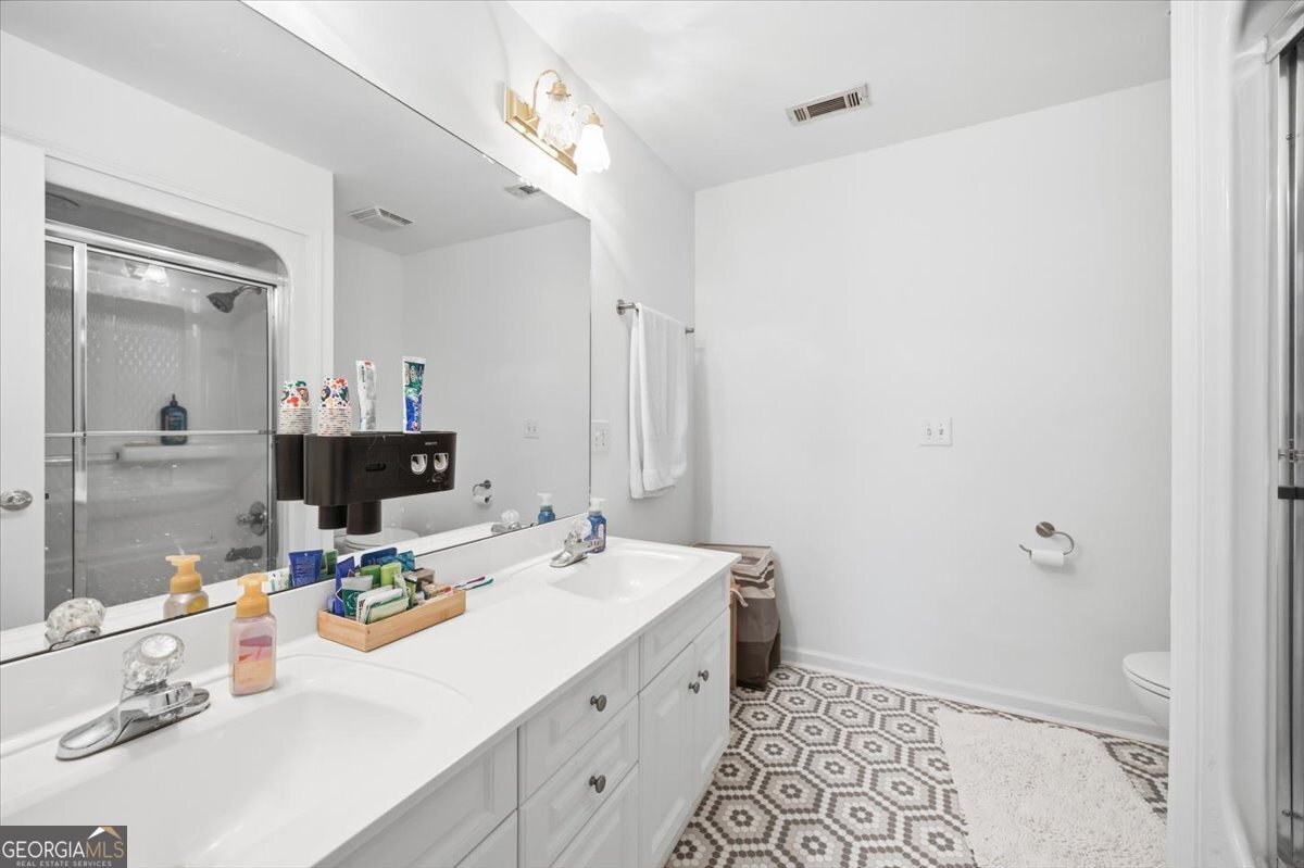5445 Wesleyan Drive N Property Photo 17