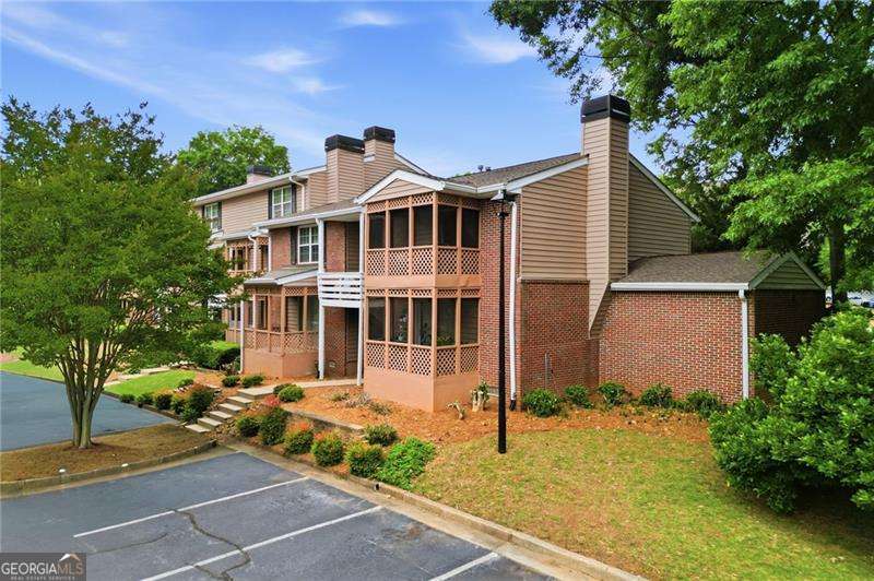 270 Quail Run Property Photo 3