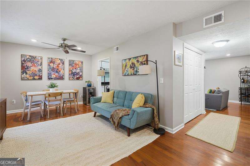 270 Quail Run Property Photo 23