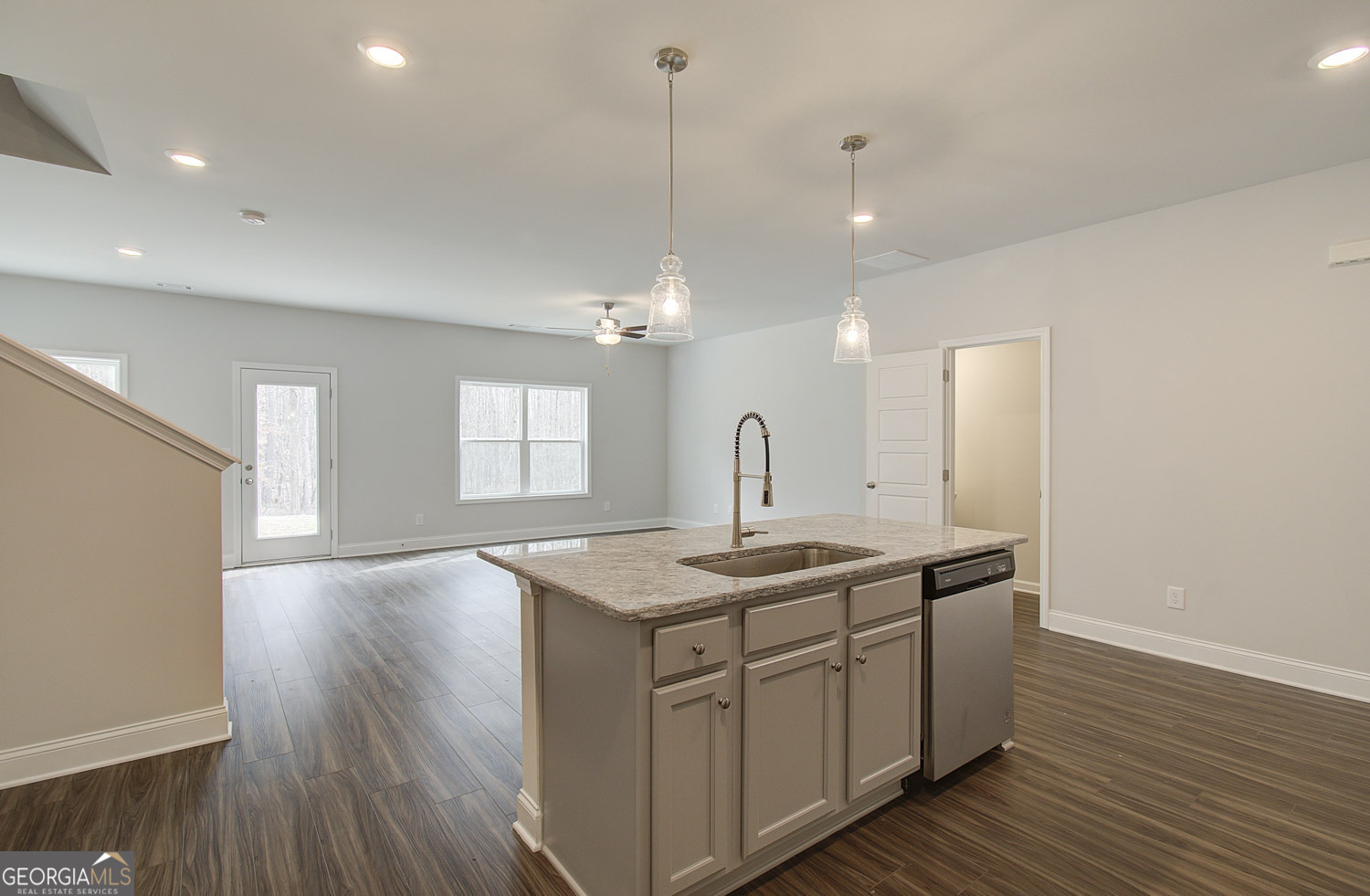 95 Avian Way Property Photo 14