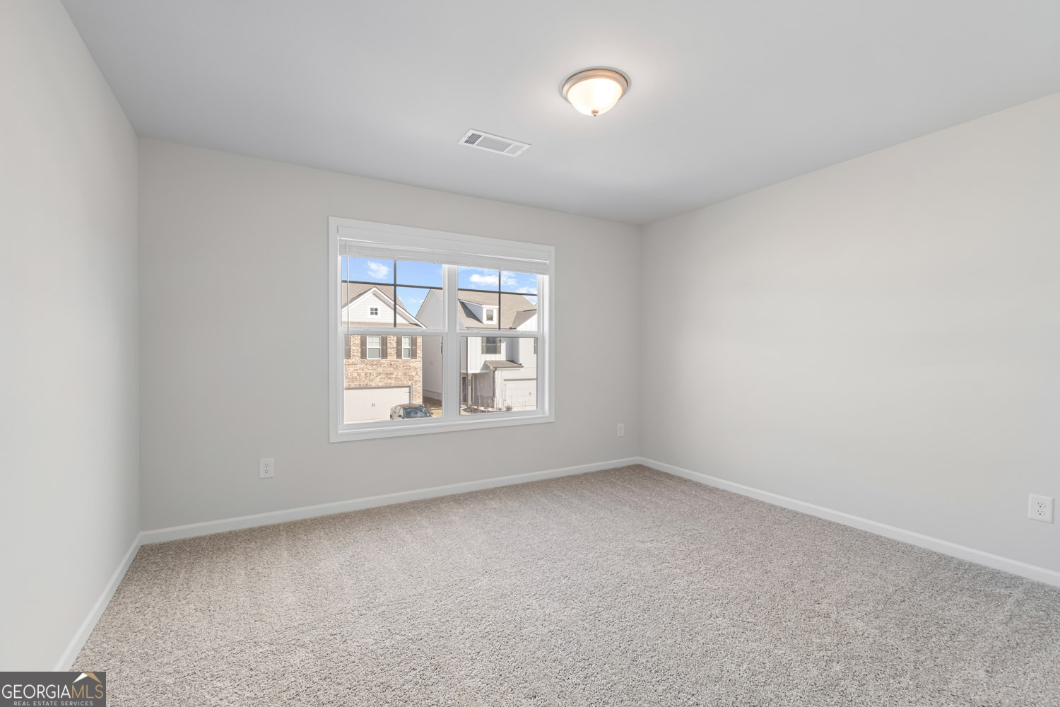 19 Butternut Way Property Photo 8