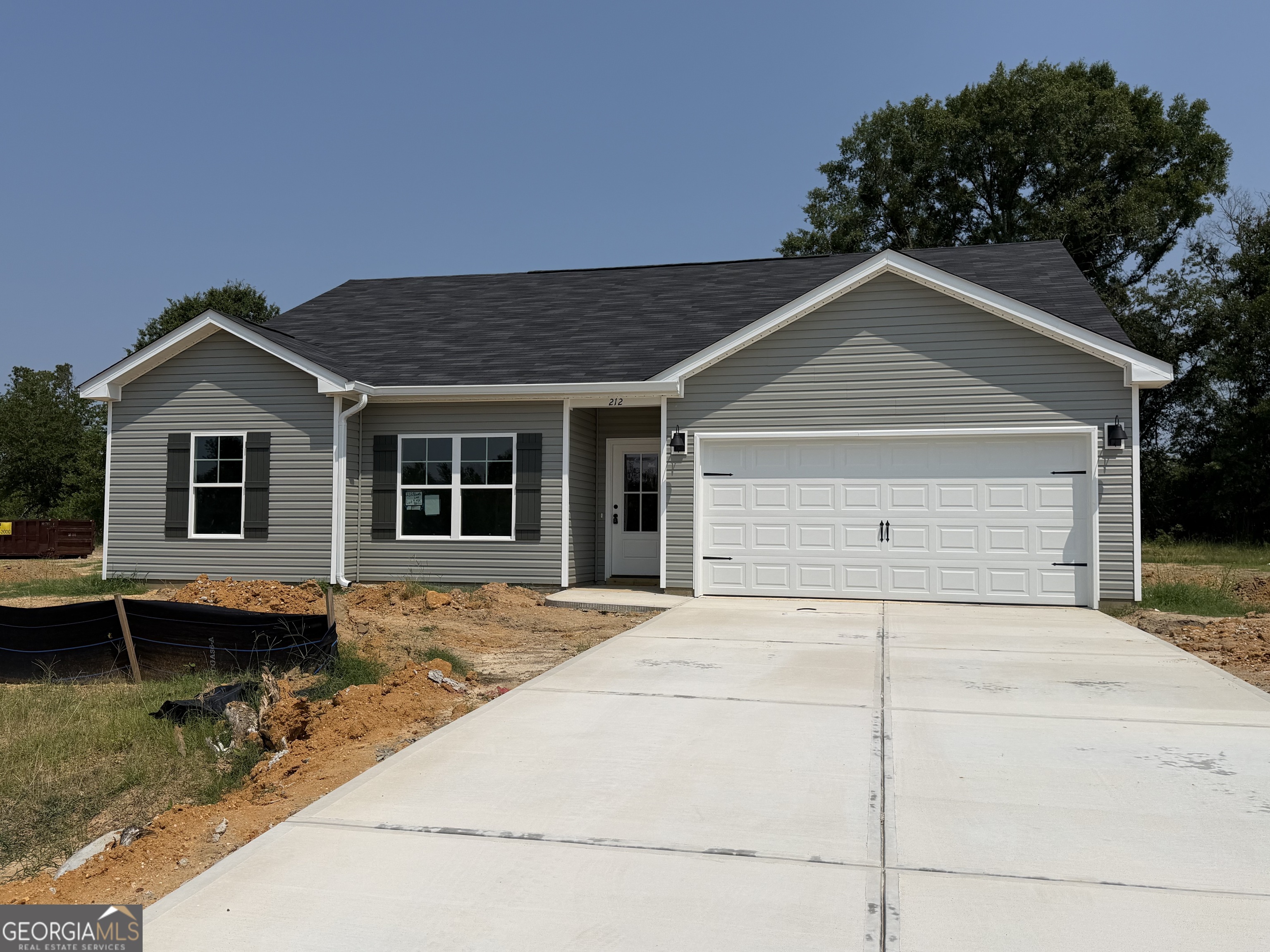 212 Palmetto Loop Property Photo 1