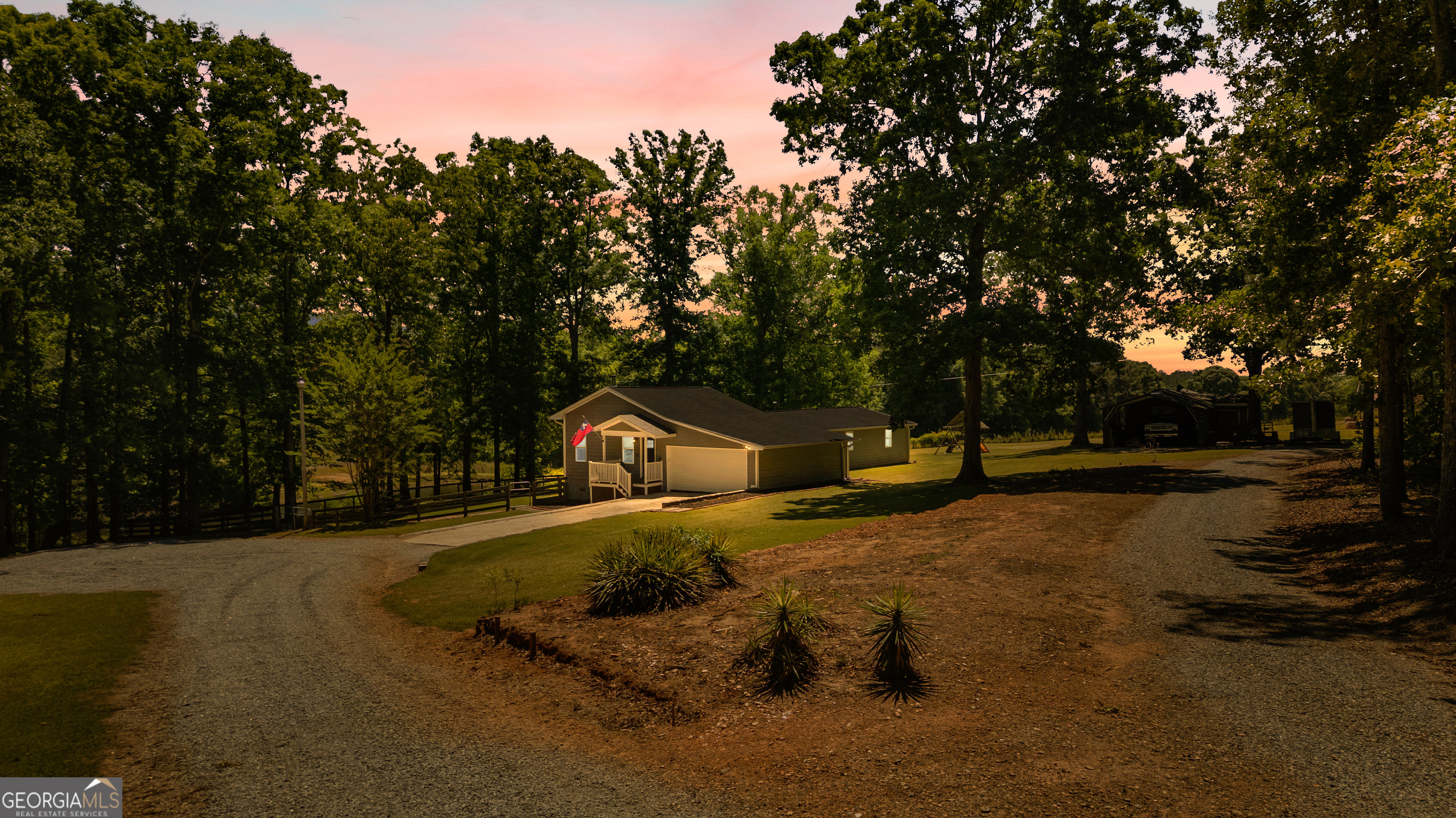 2086 Bethlehem Church Road Property Photo 1
