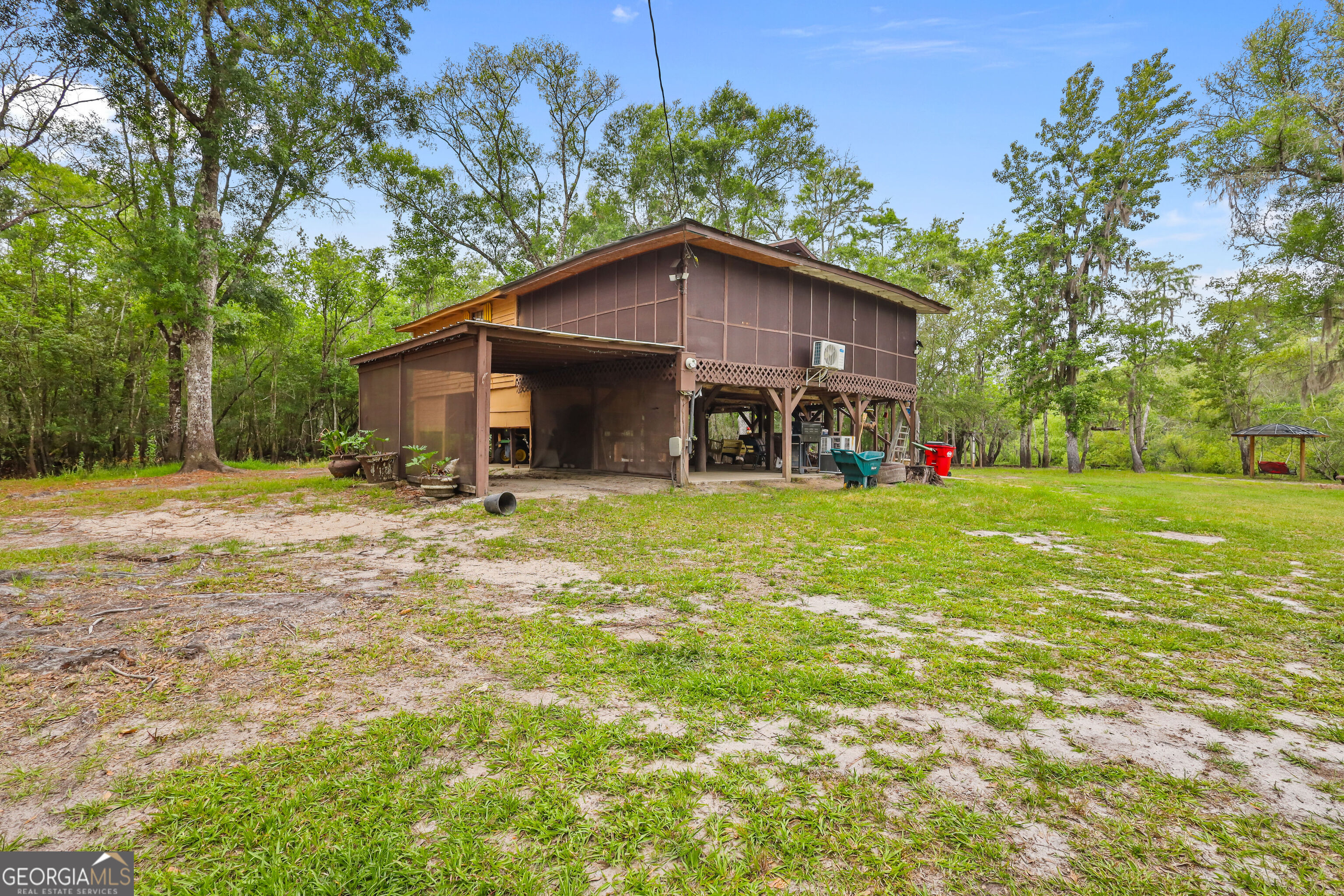 10 Cabin Road Property Photo 2