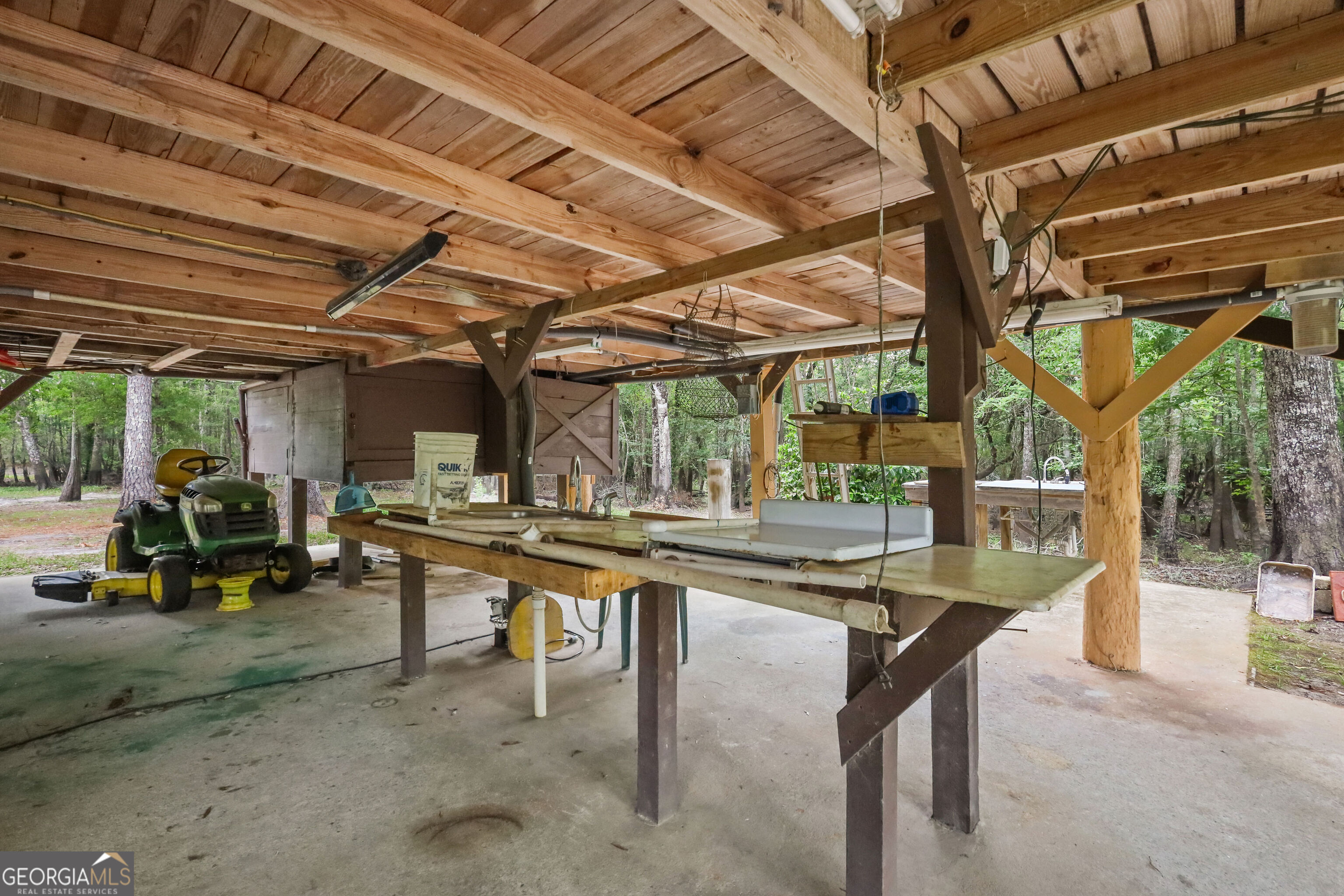 10 Cabin Road Property Photo 8