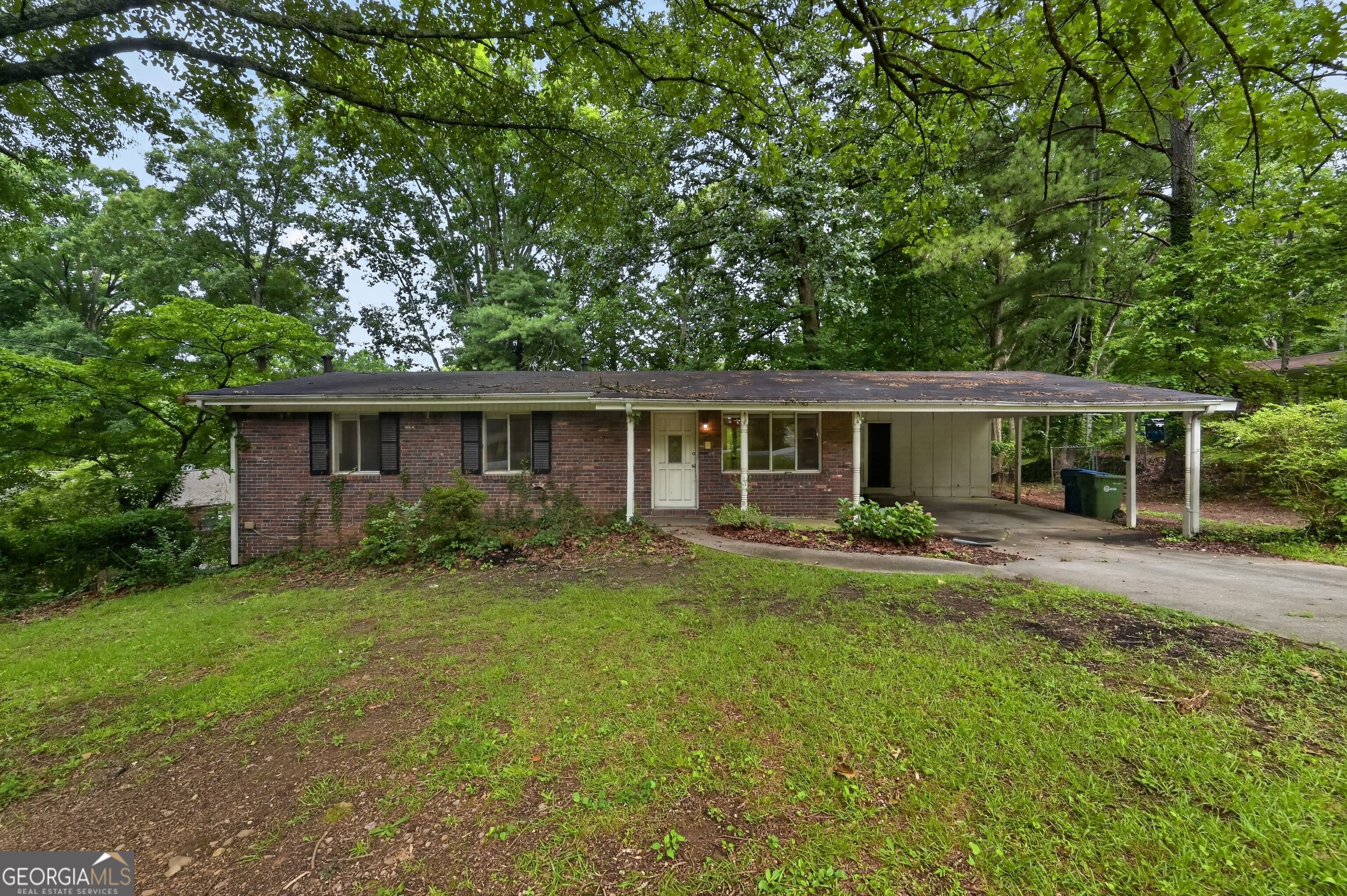 3003 Forrest Park Road Se Property Photo 1