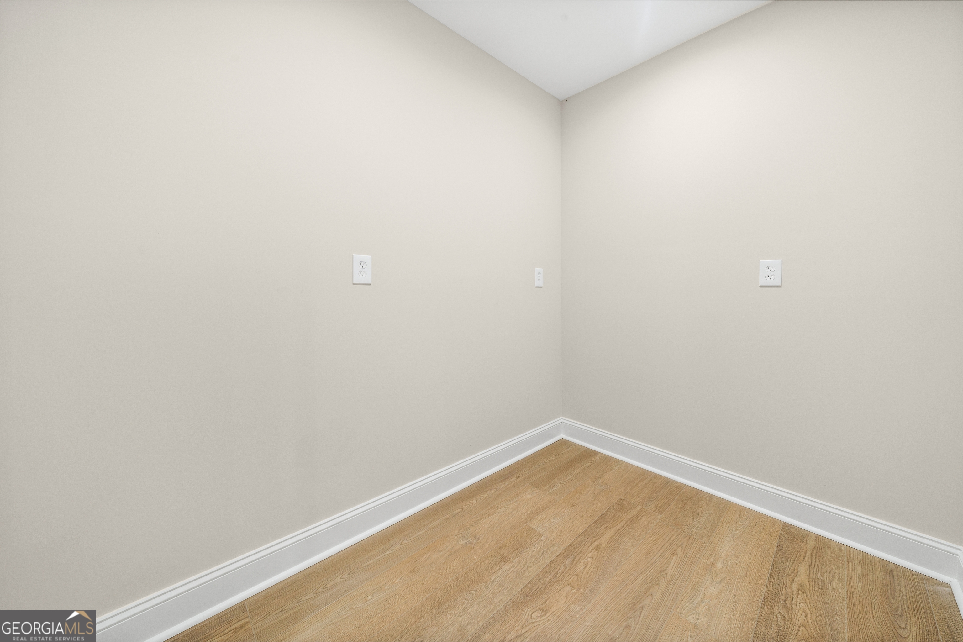 40 Williams Drive Property Photo 8