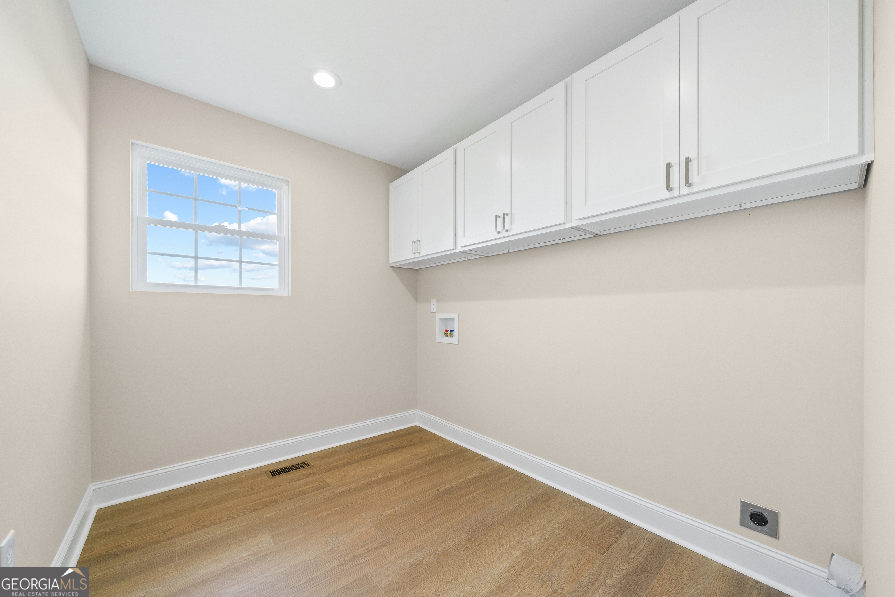 40 Williams Drive Property Photo 13