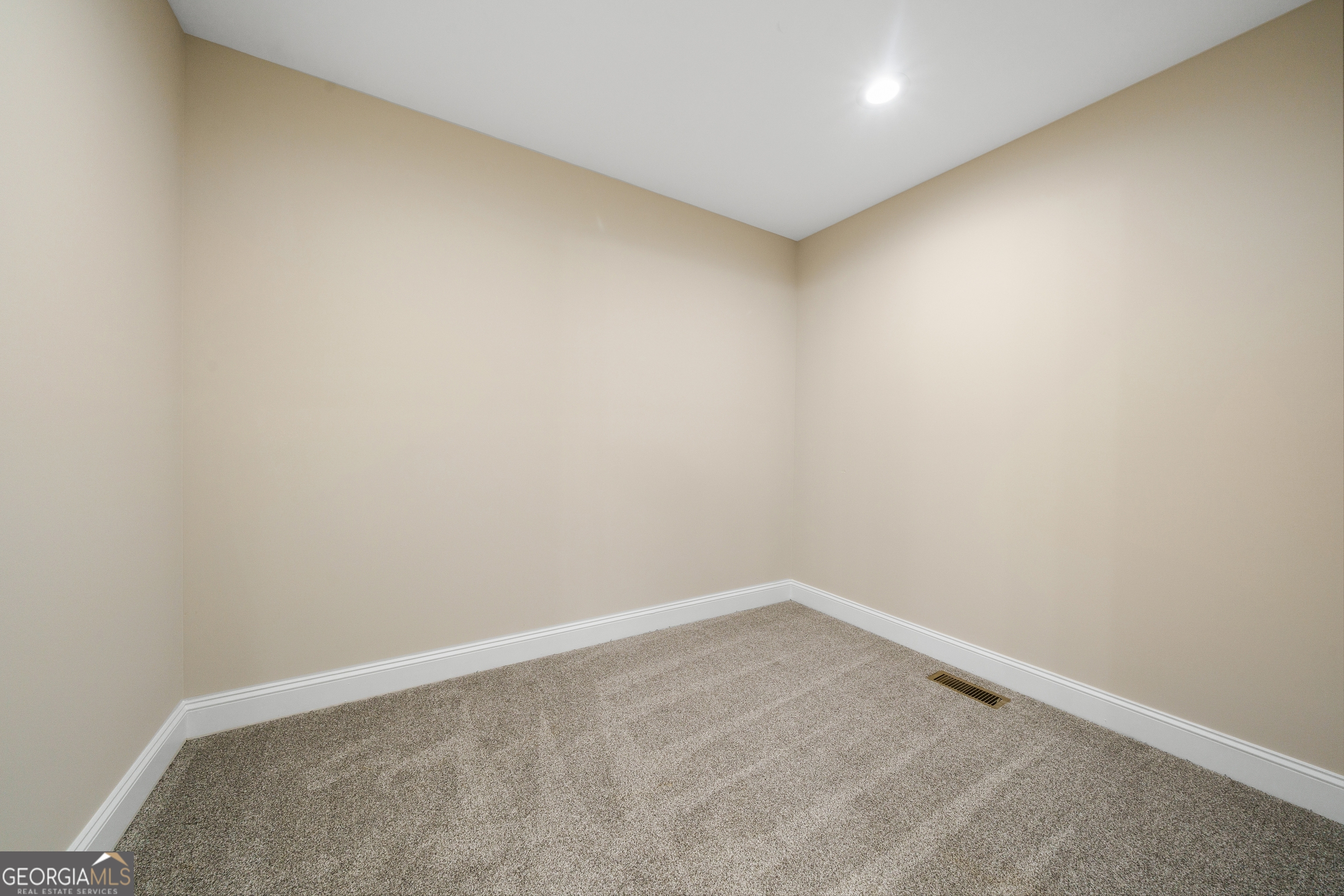 40 Williams Drive Property Photo 17