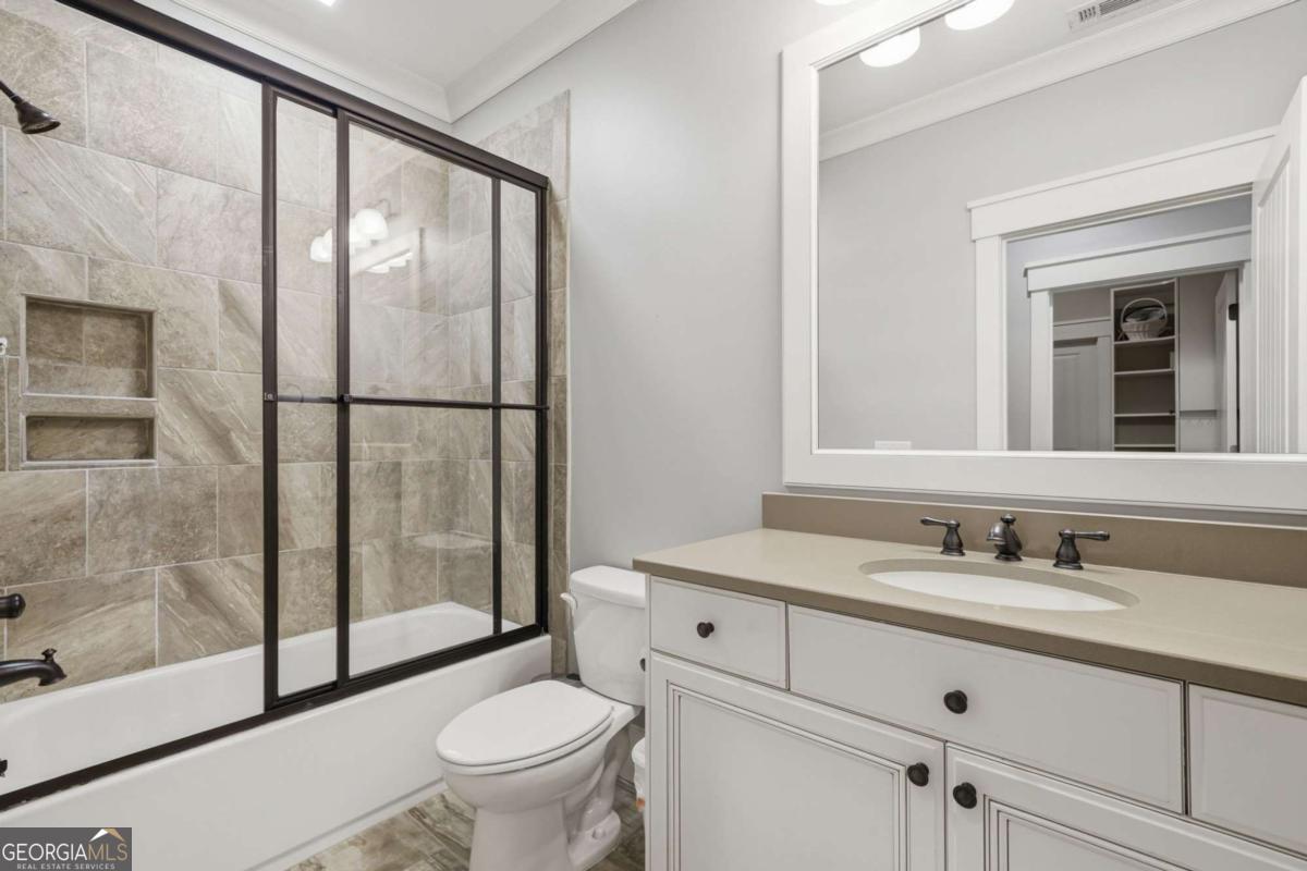 680 Gaddis Road Property Photo 42
