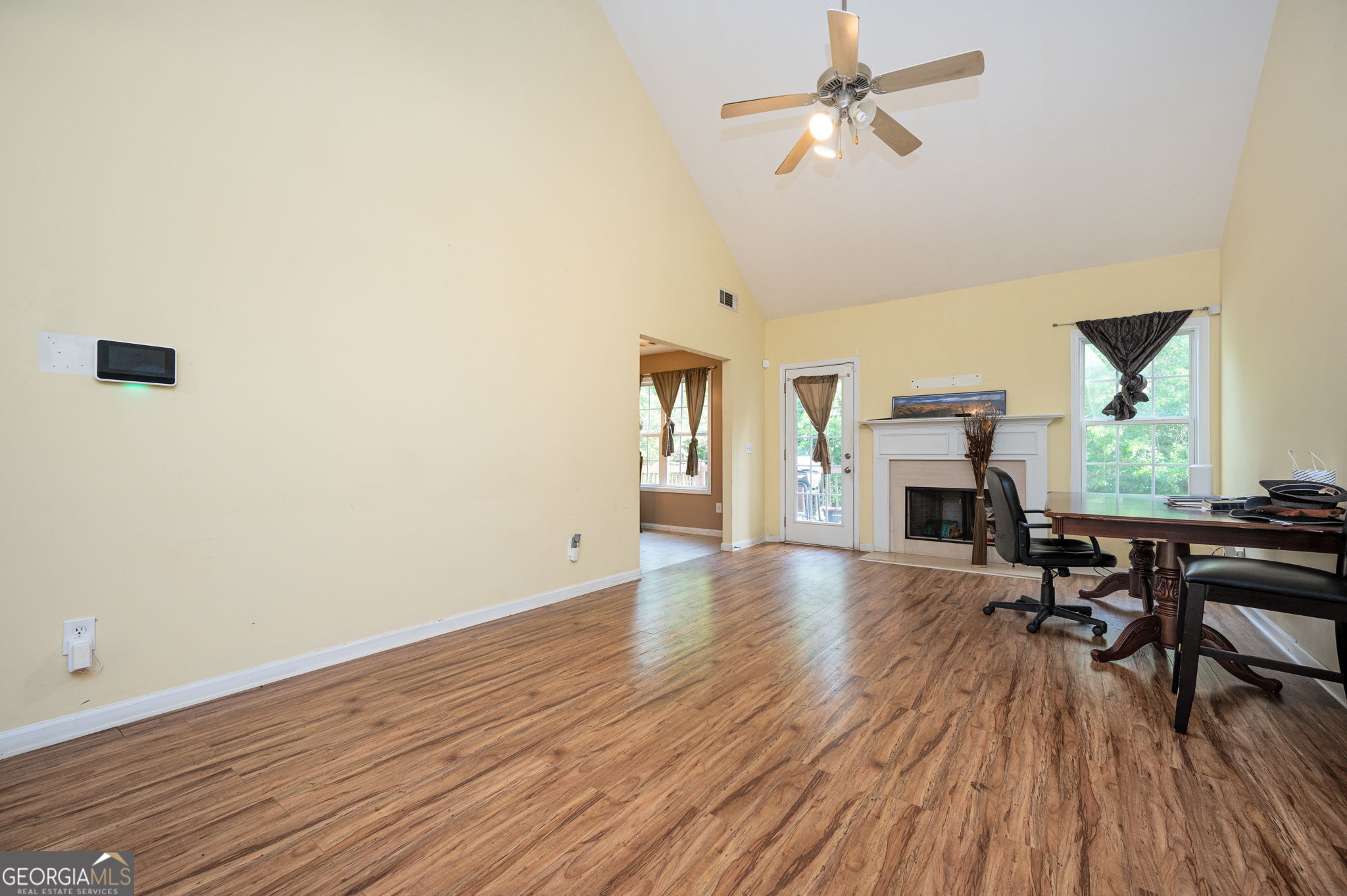 80 Lumby Lane Property Photo 4