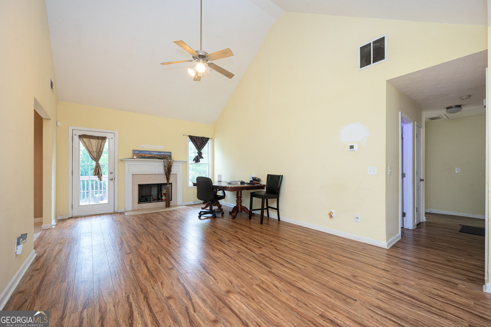 80 Lumby Lane Property Photo 5