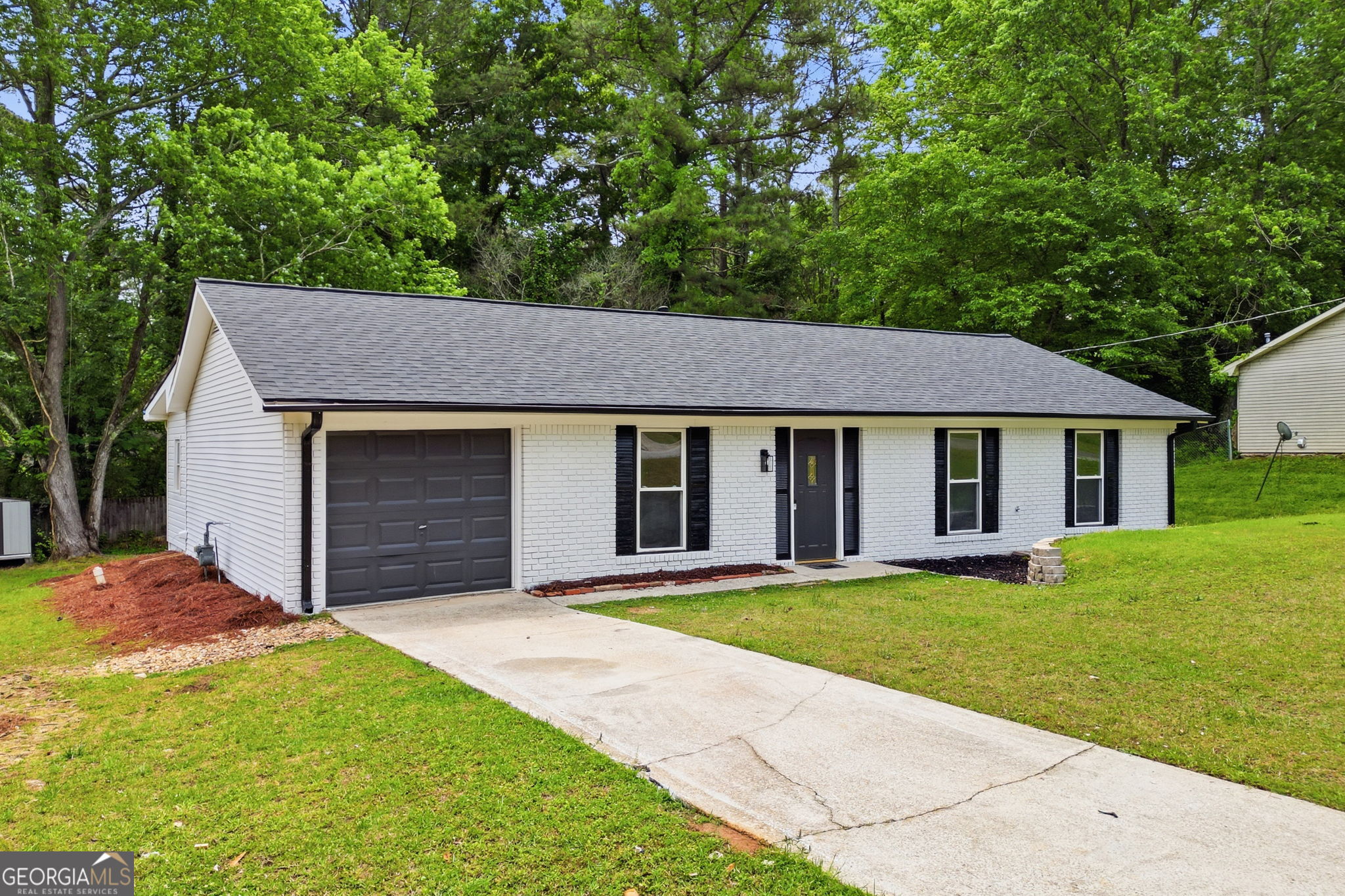 1808 Singer Way Property Photo 1
