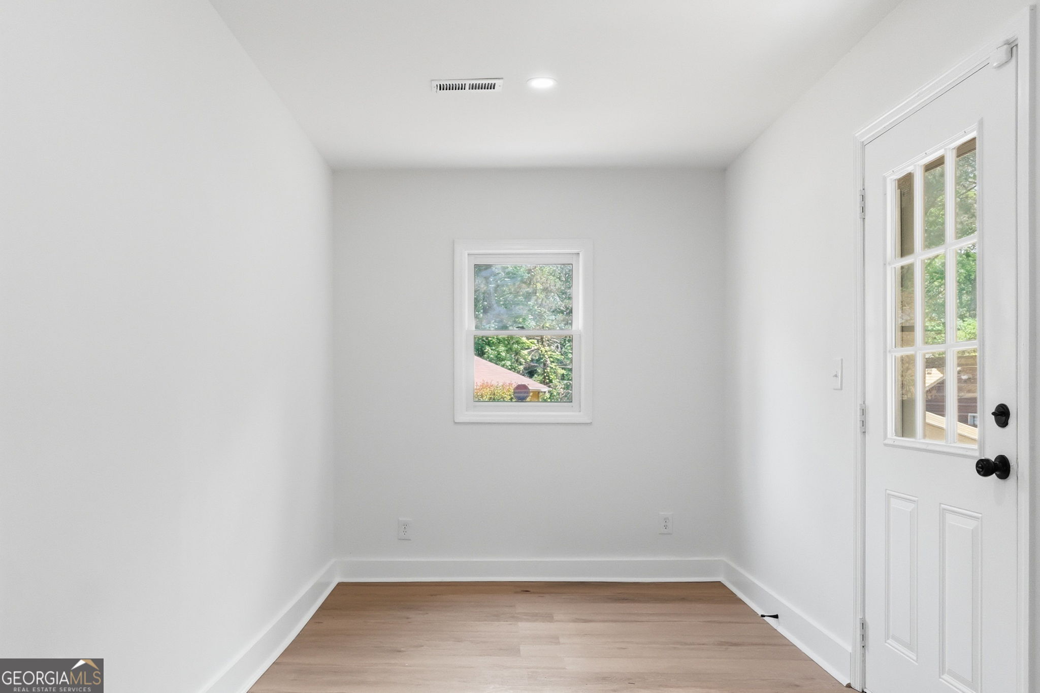 1808 Singer Way Property Photo 14