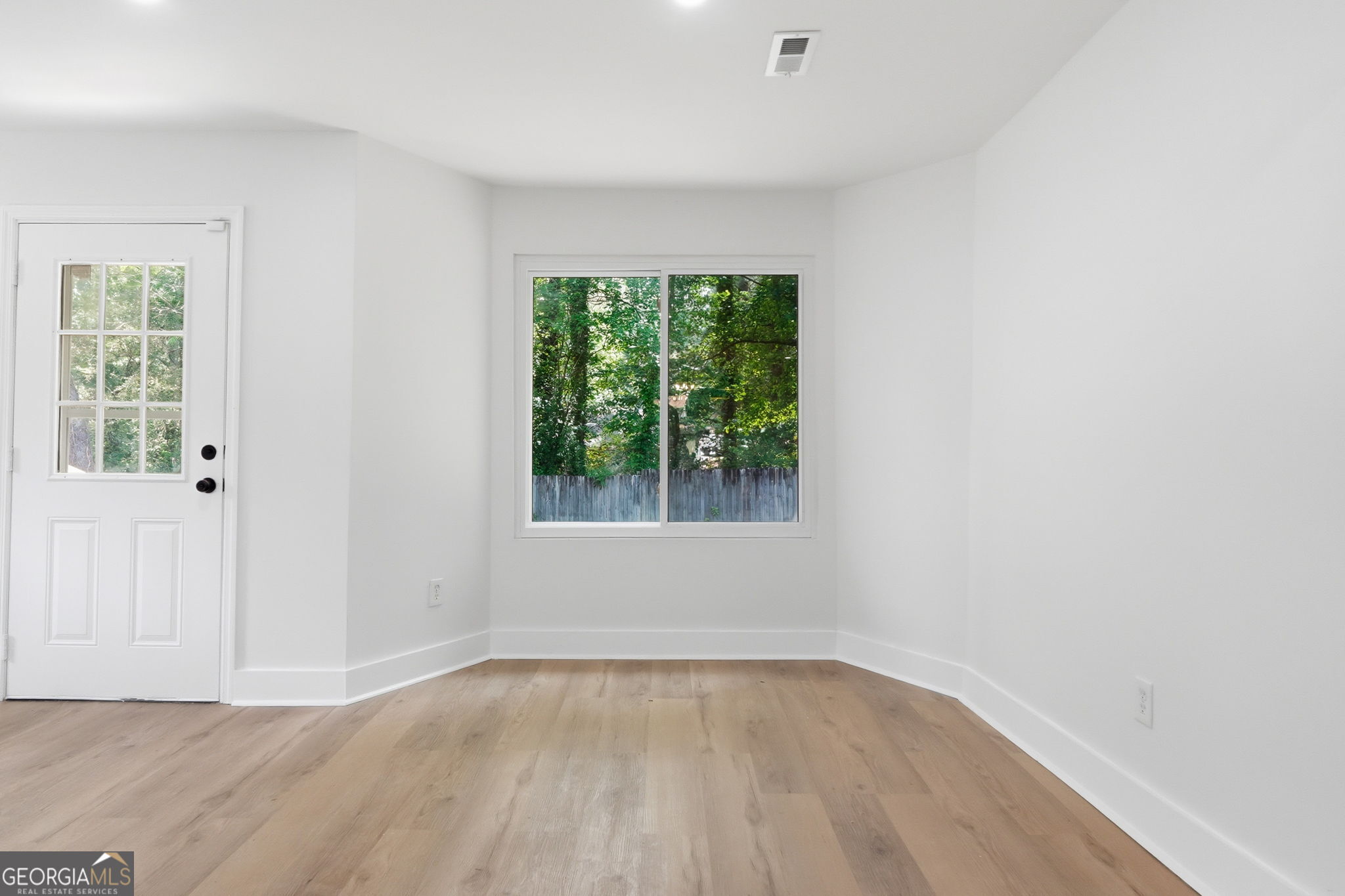 1808 Singer Way Property Photo 15