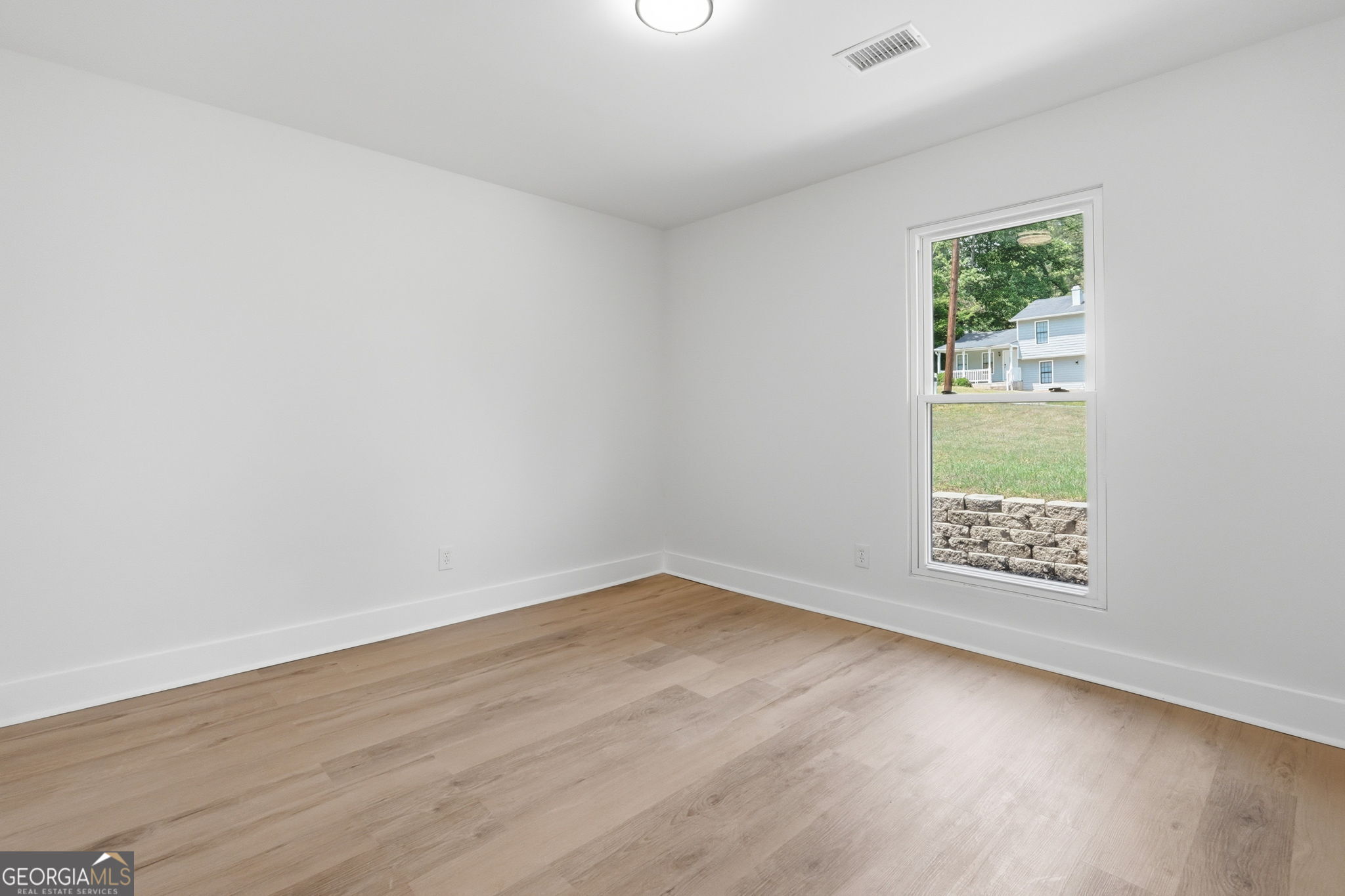 1808 Singer Way Property Photo 21