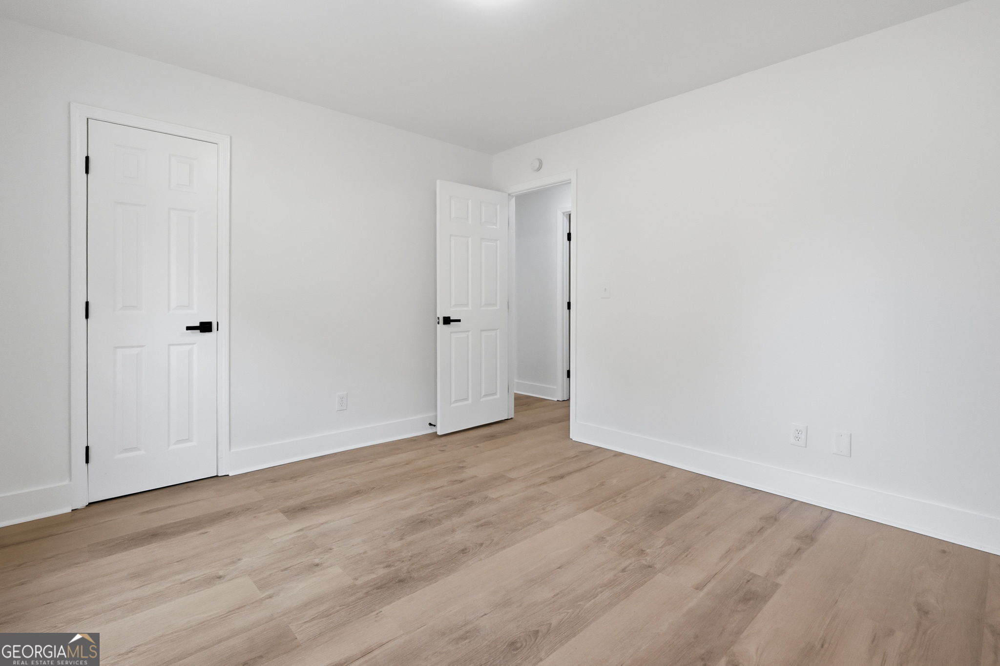 1808 Singer Way Property Photo 22
