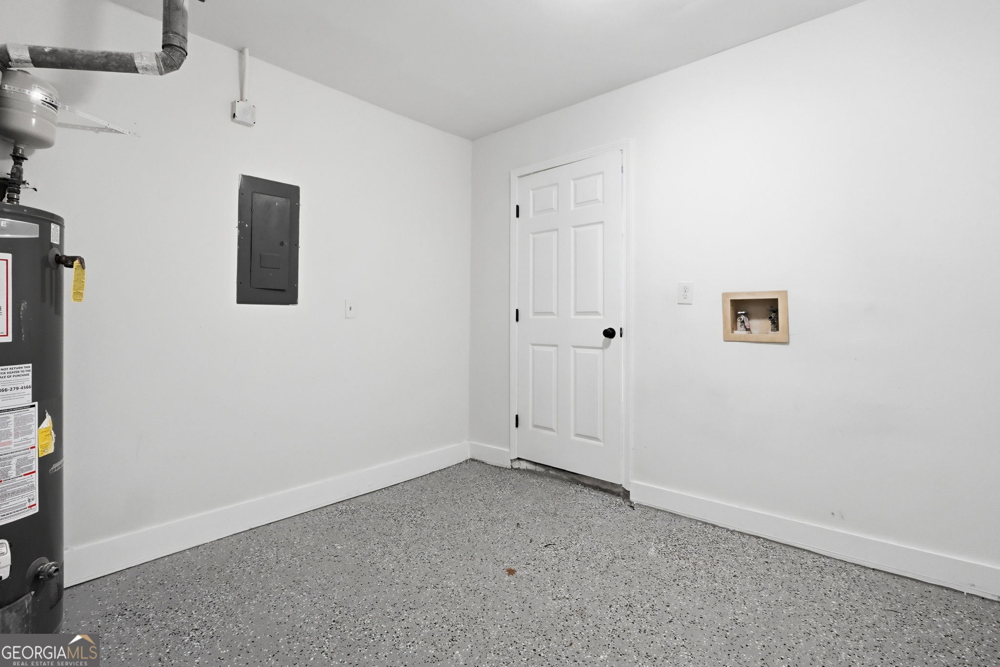 1808 Singer Way Property Photo 24