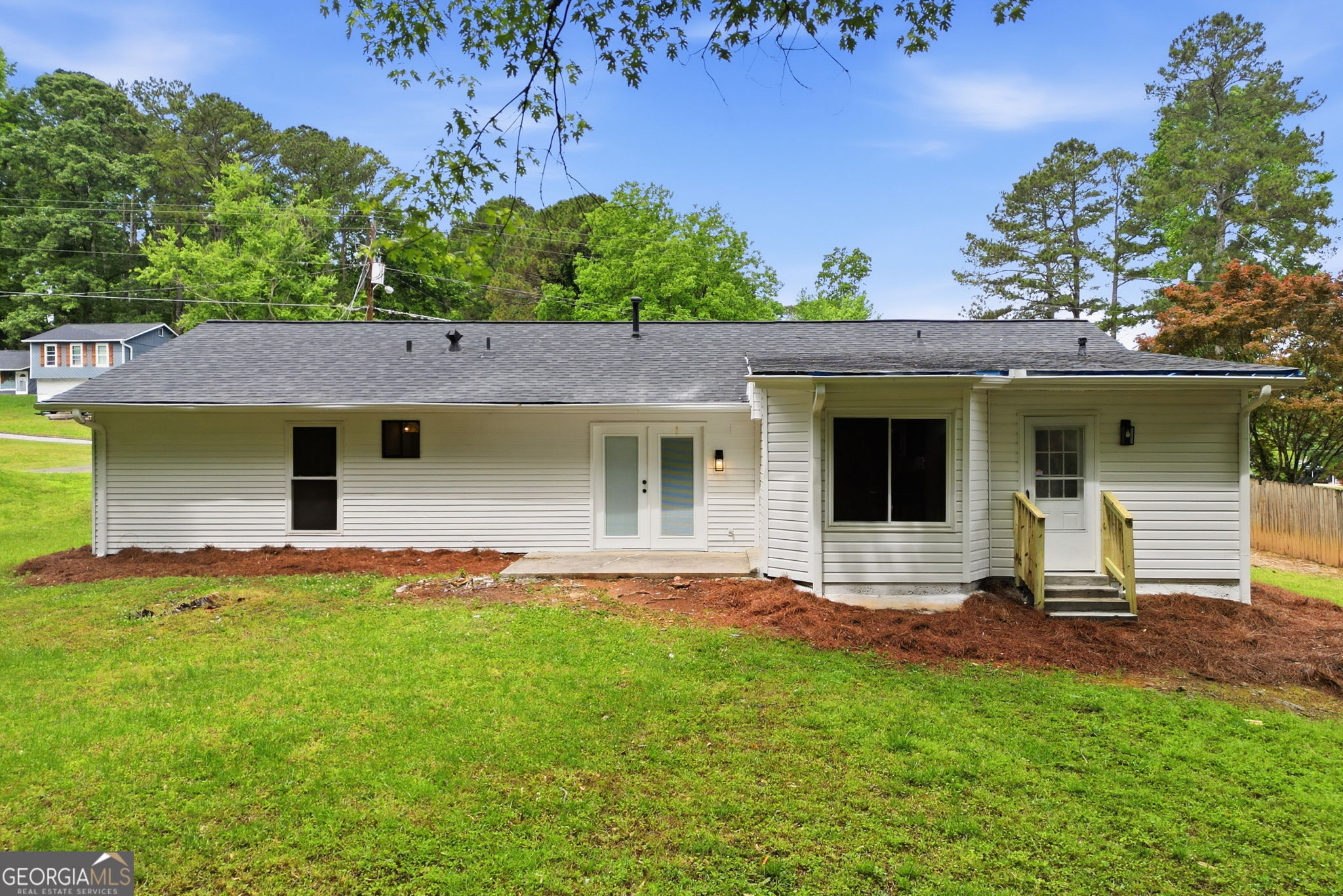 1808 Singer Way Property Photo 29
