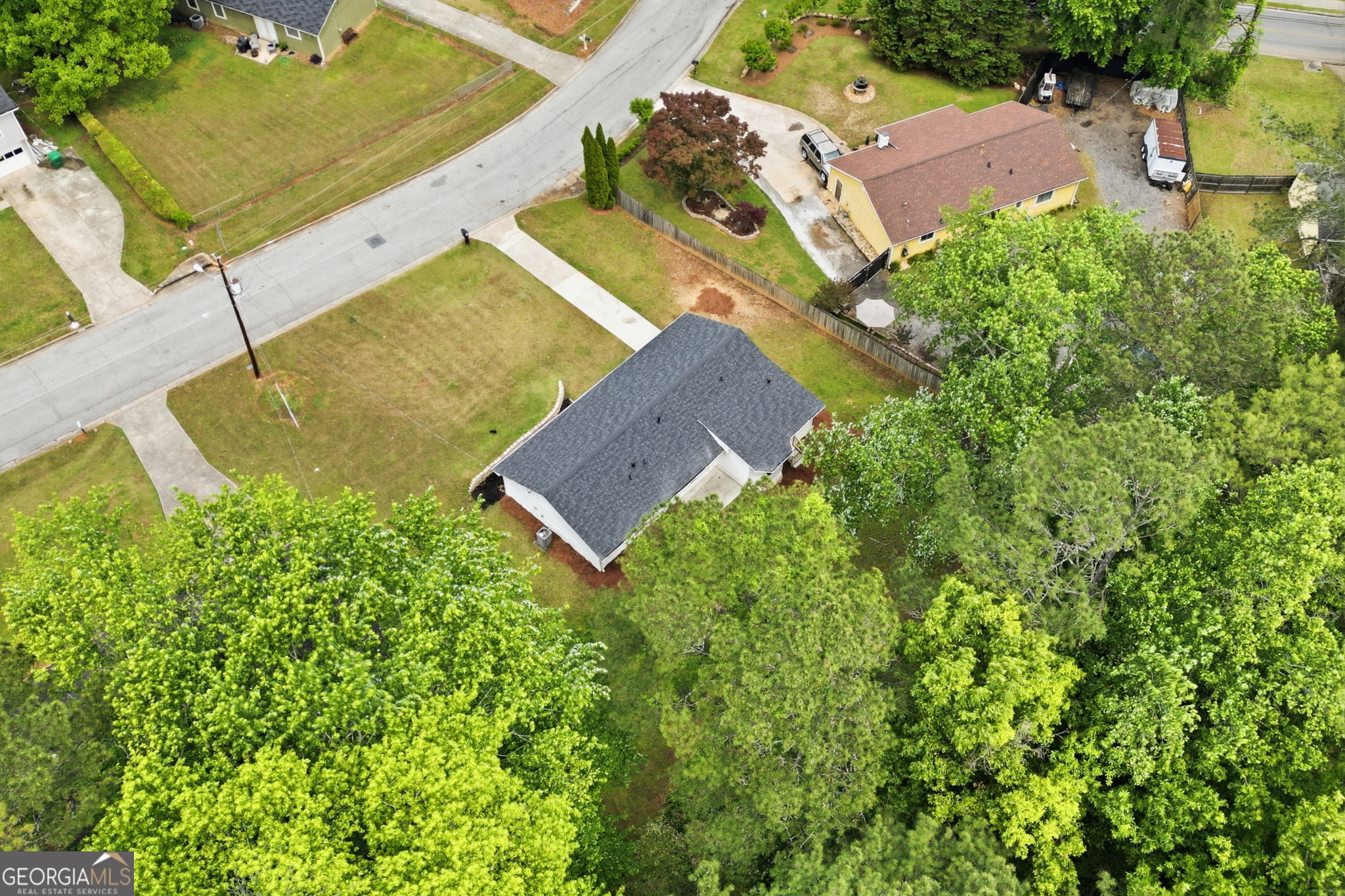 1808 Singer Way Property Photo 32