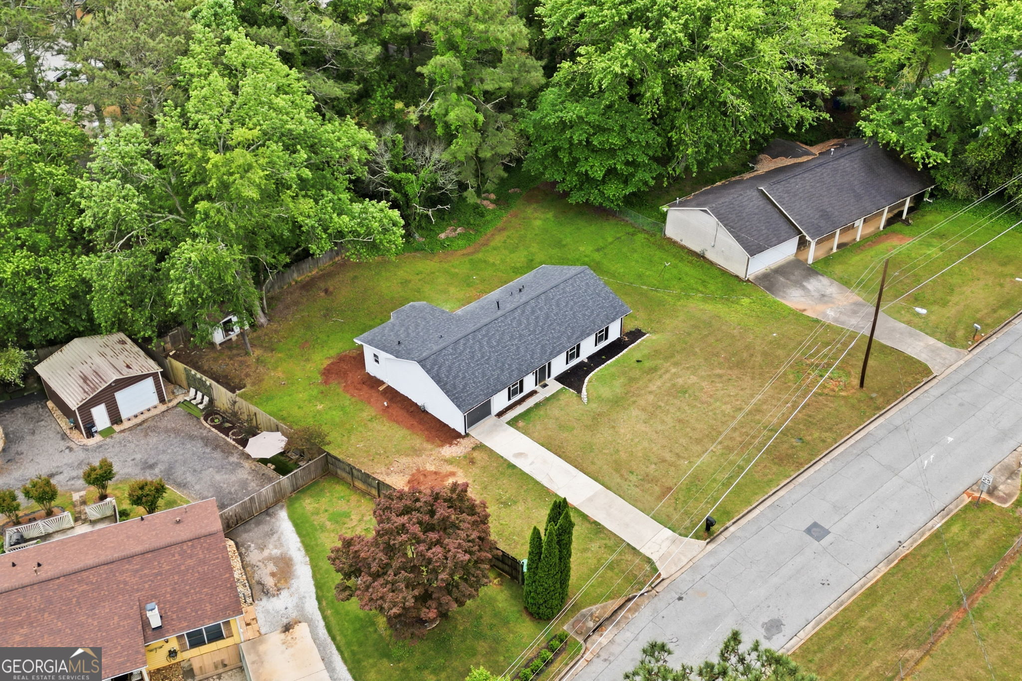 1808 Singer Way Property Photo 34