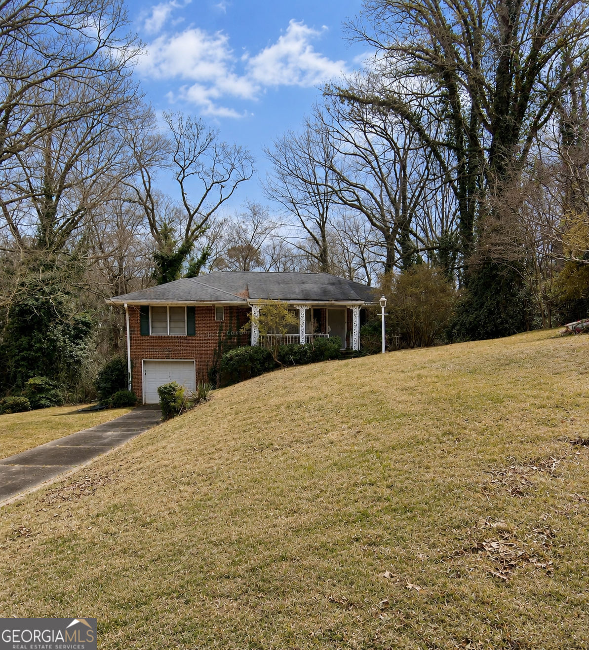 2180 Highview Road SW Property Photo 1