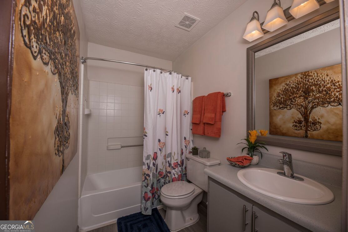 1000 Lake Ridge Parkway # 1613 Property Photo 15
