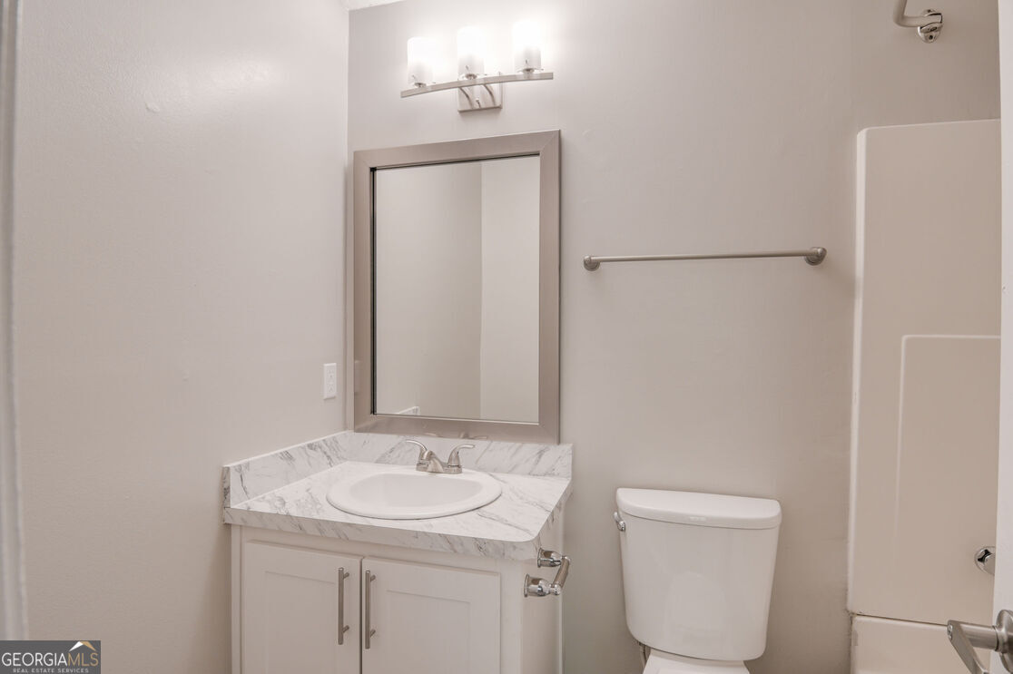 1000 Lake Ridge Parkway # 1613 Property Photo 17