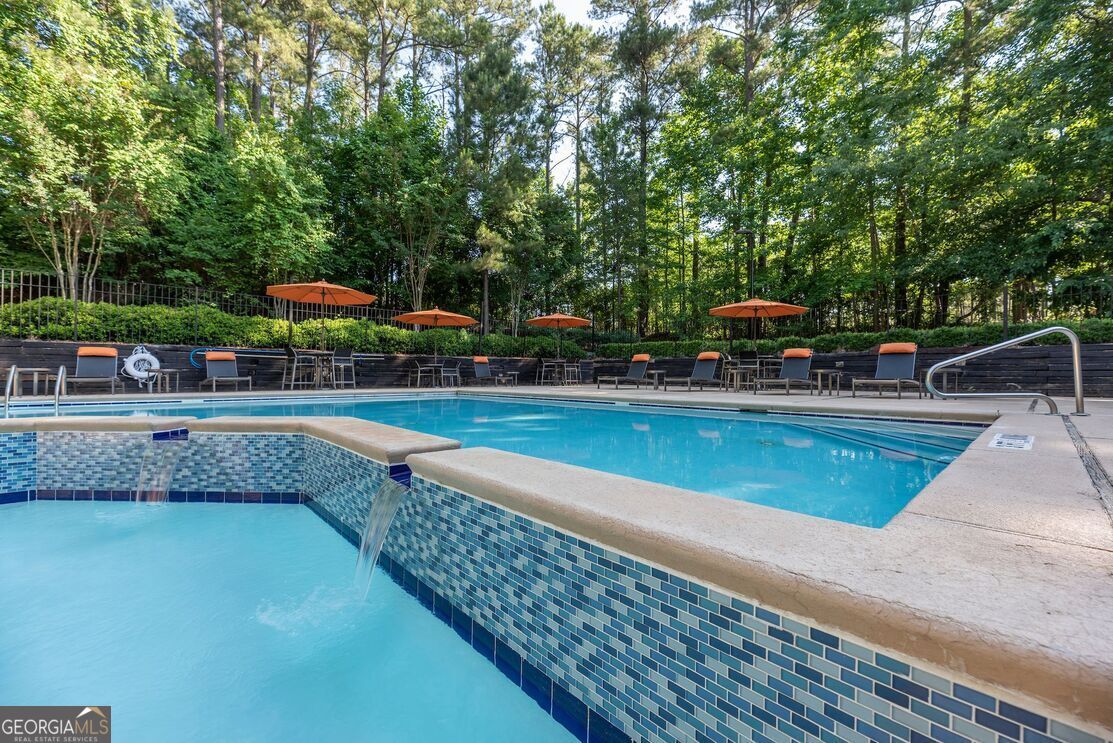 1000 Lake Ridge Parkway # 1613 Property Photo 31