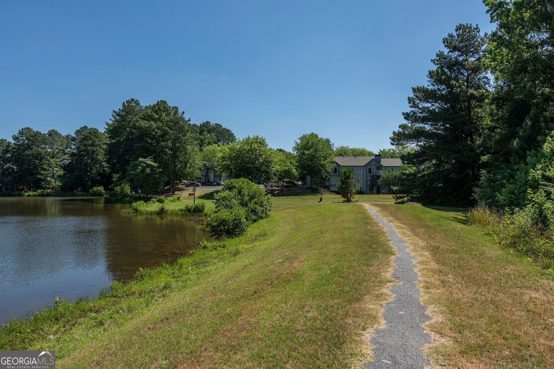 1000 Lake Ridge Parkway # 1613 Property Photo 35
