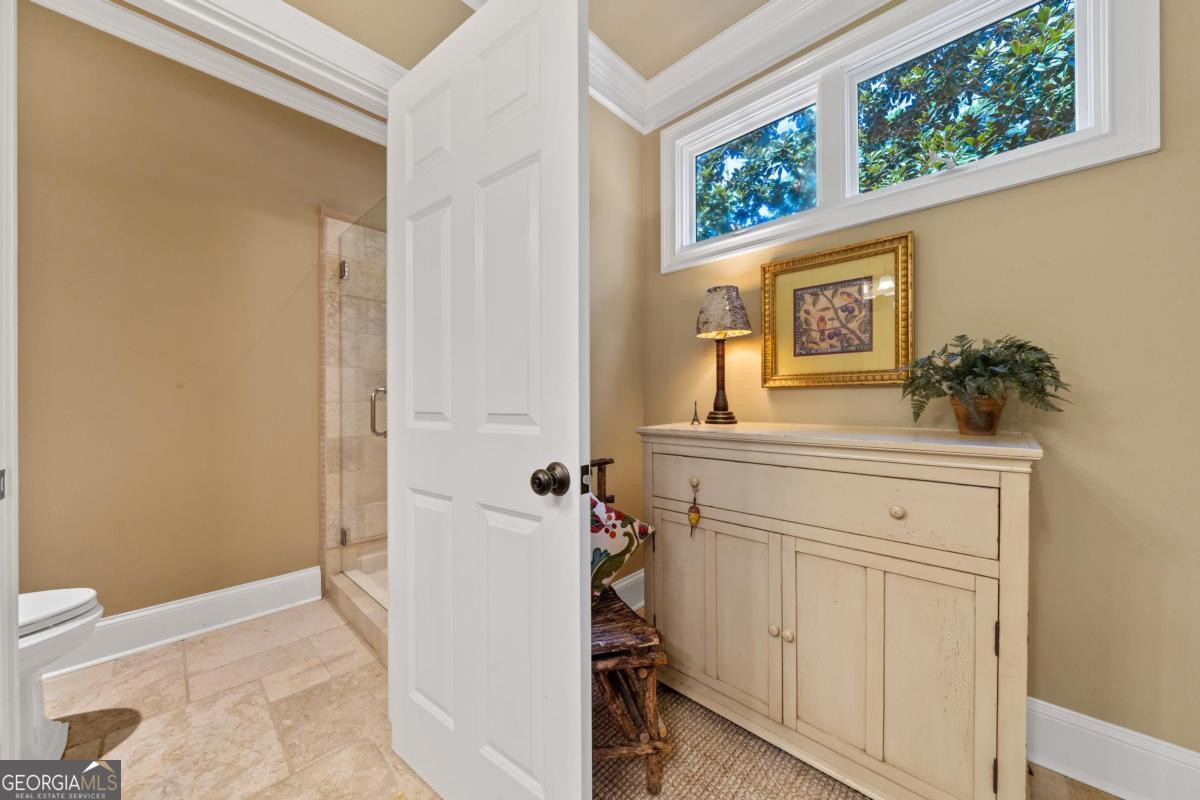 1071 Eaglewood Way Property Photo 28