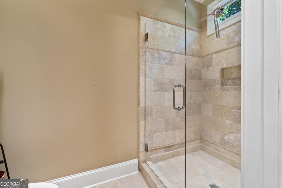 1071 Eaglewood Way Property Photo 29
