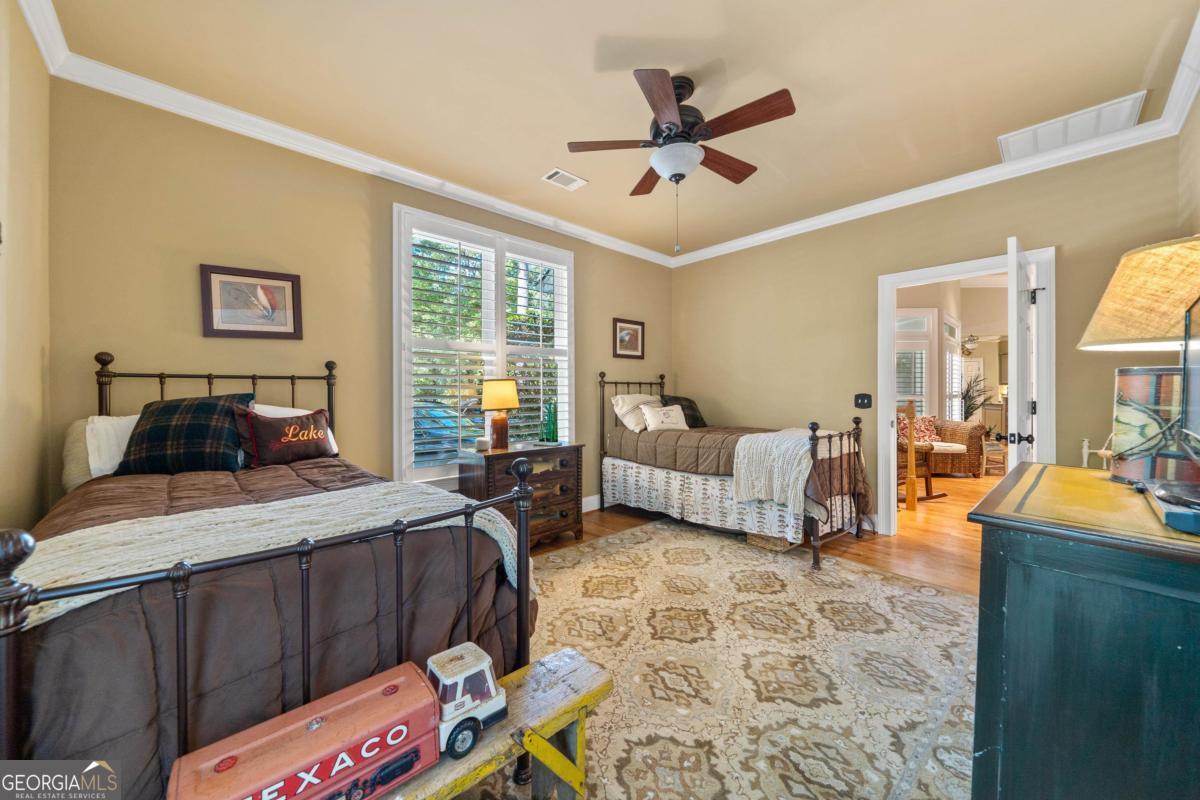 1071 Eaglewood Way Property Photo 31