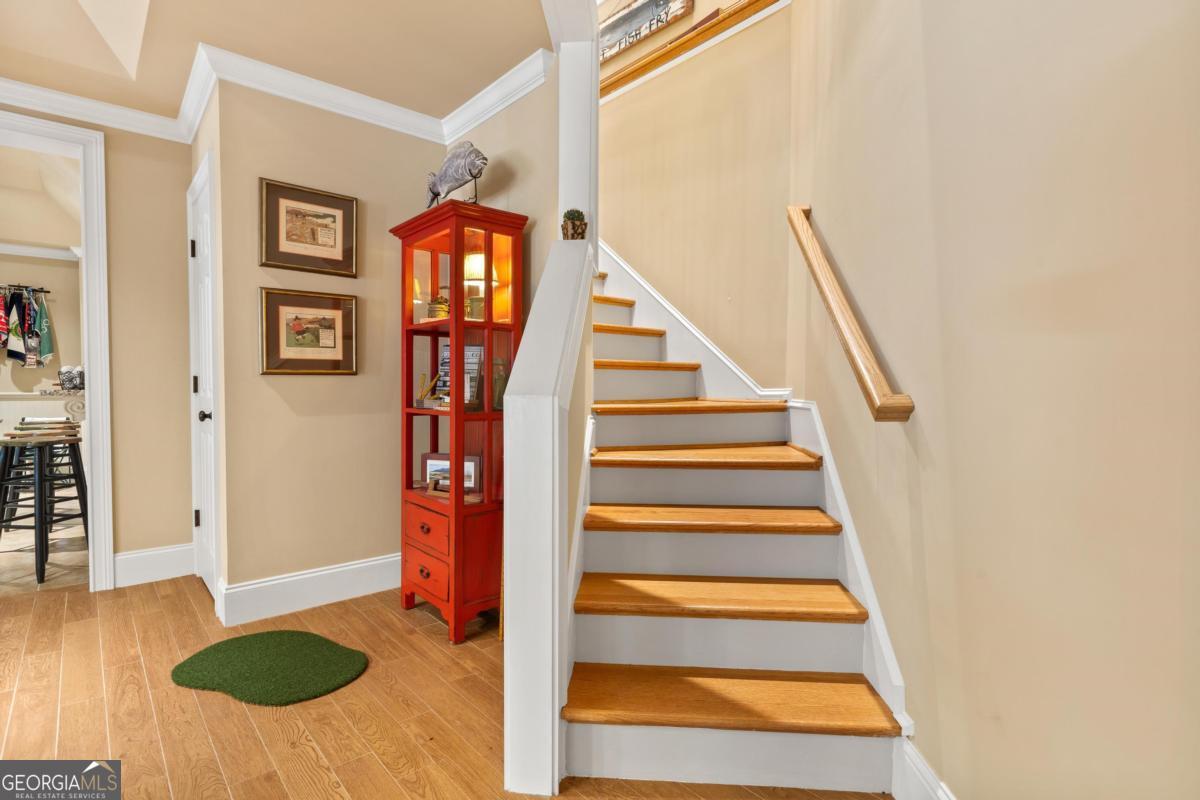 1071 Eaglewood Way Property Photo 38