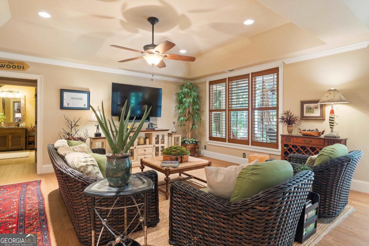 1071 Eaglewood Way Property Photo 40