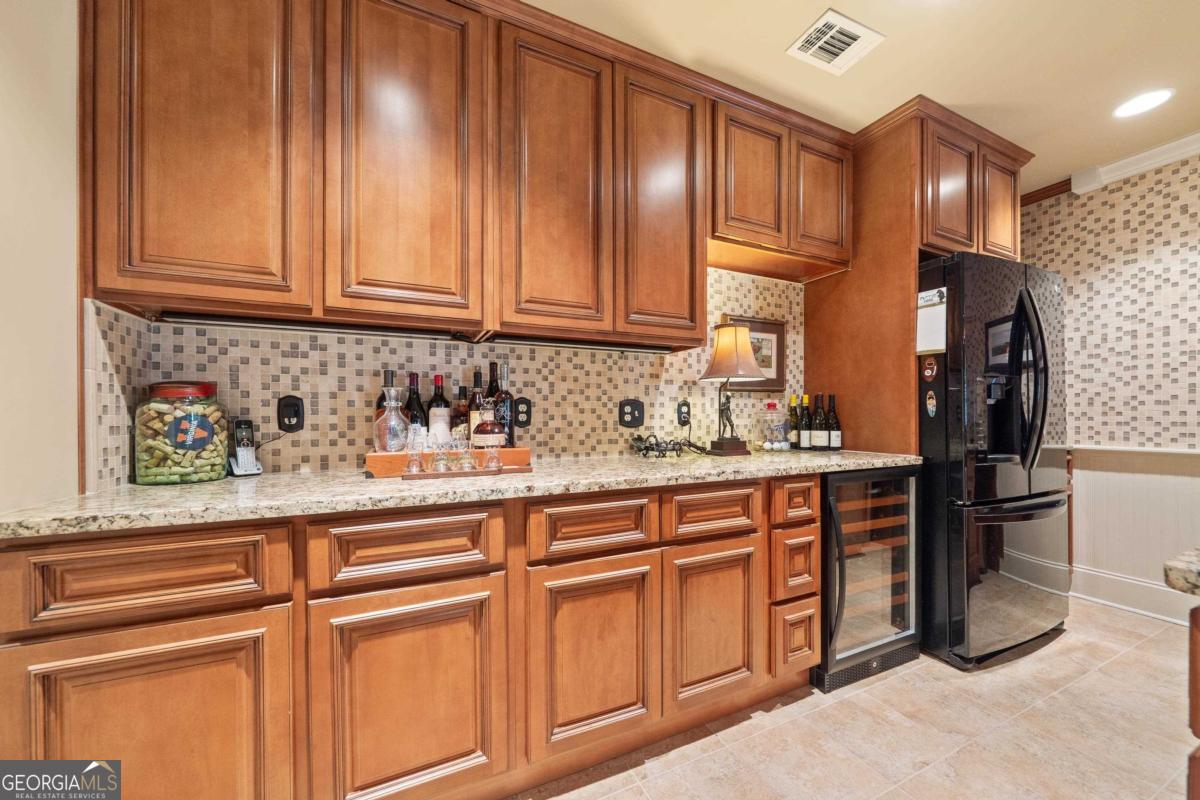 1071 Eaglewood Way Property Photo 51