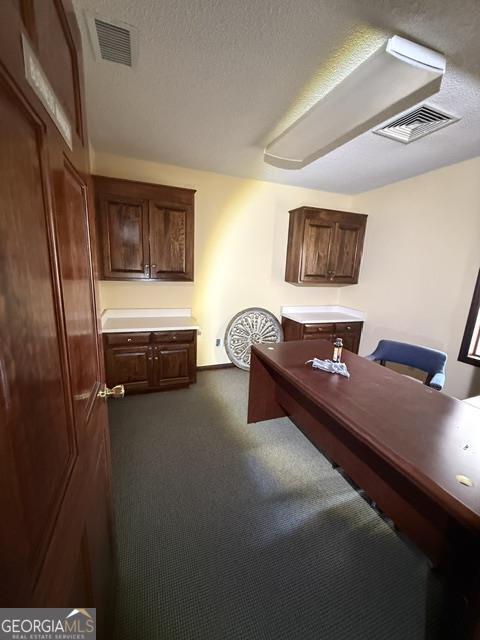 2718 N Oak Street Property Photo 20