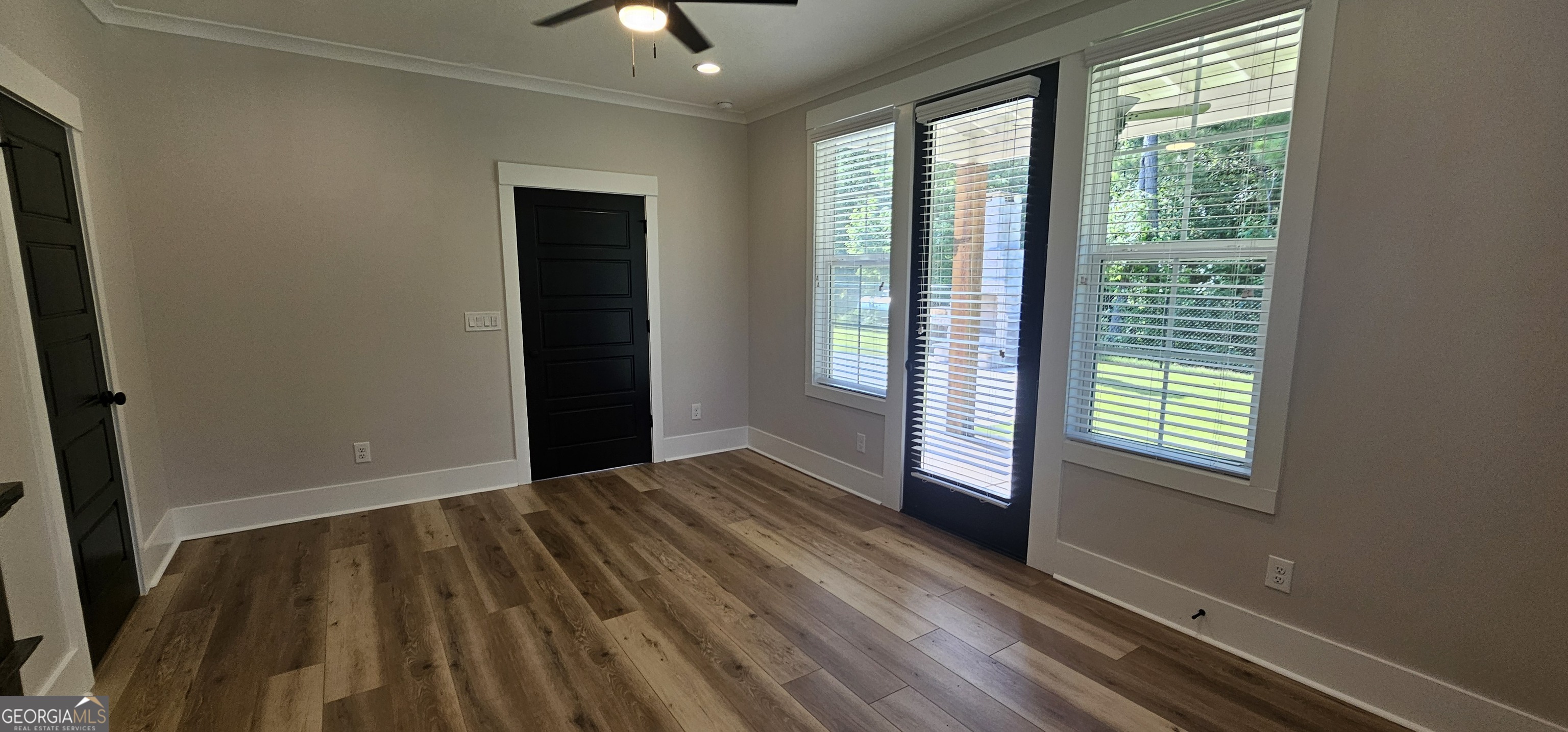 654 Property Photo 6