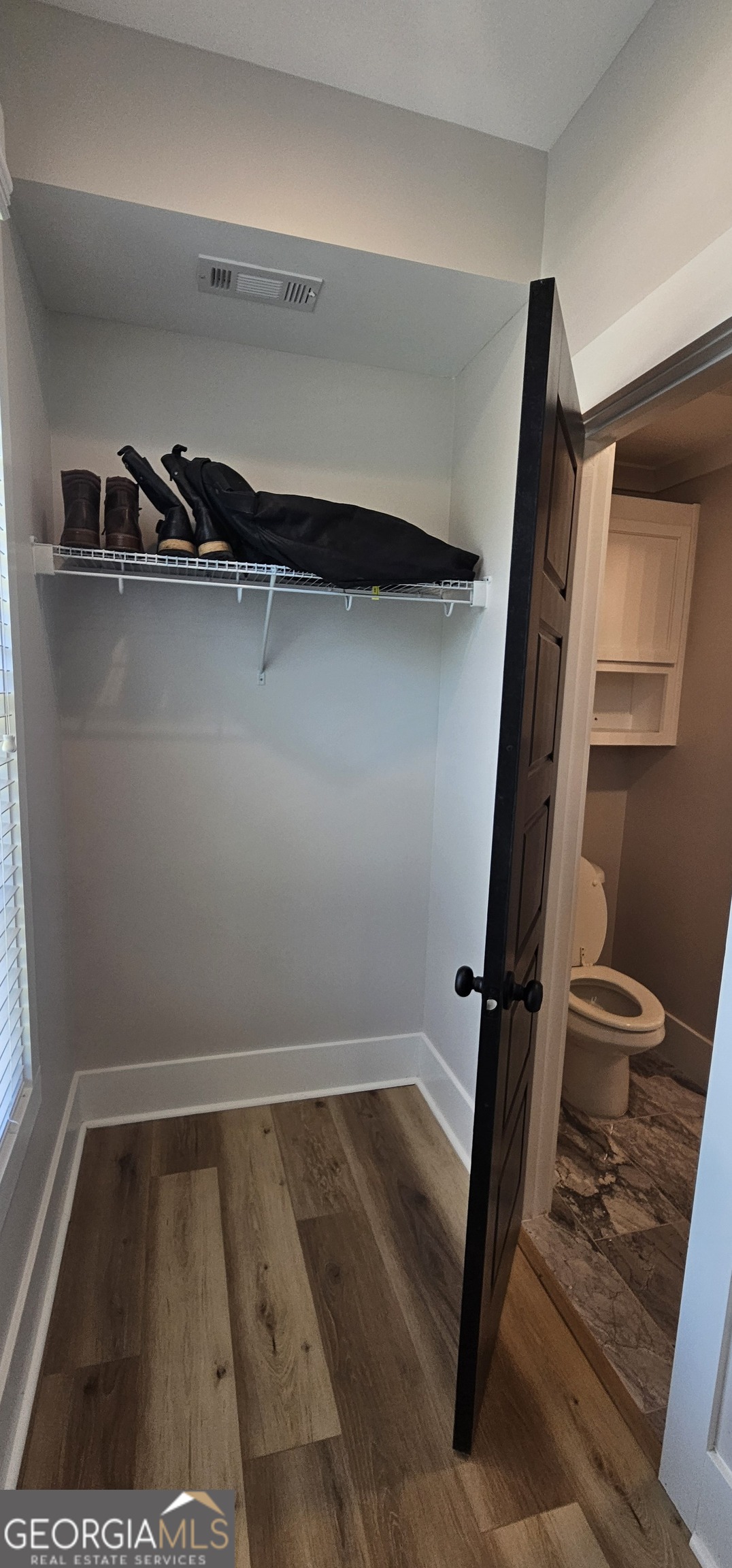 654 Property Photo 14