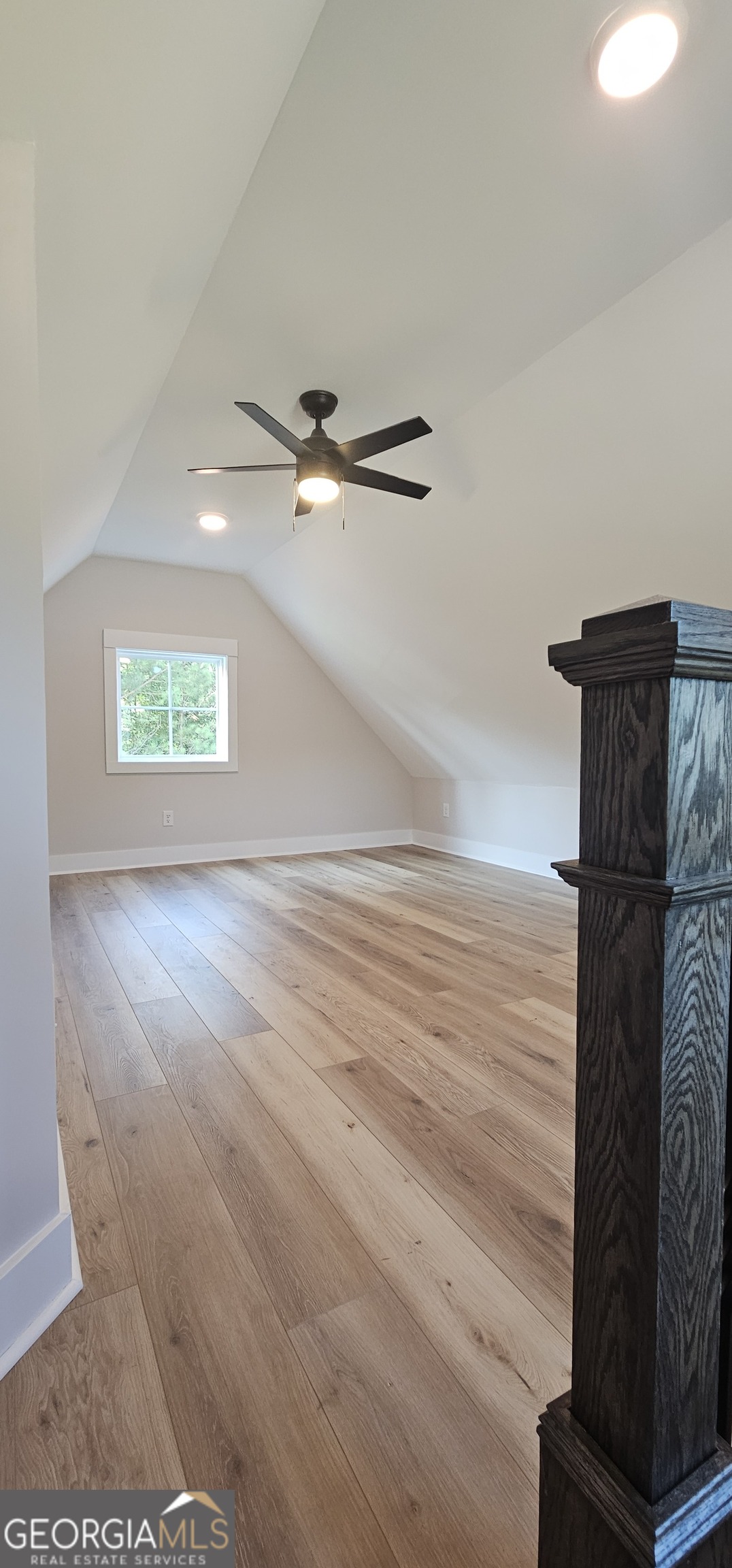 654 Property Photo 16