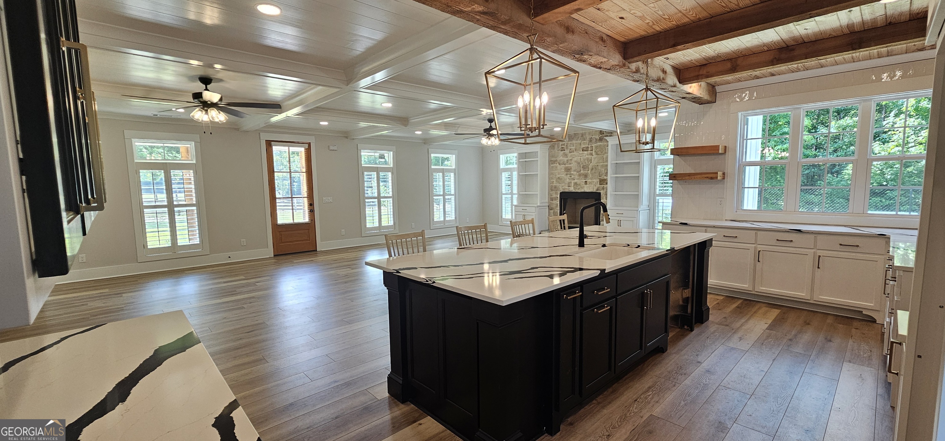 654 Property Photo 29