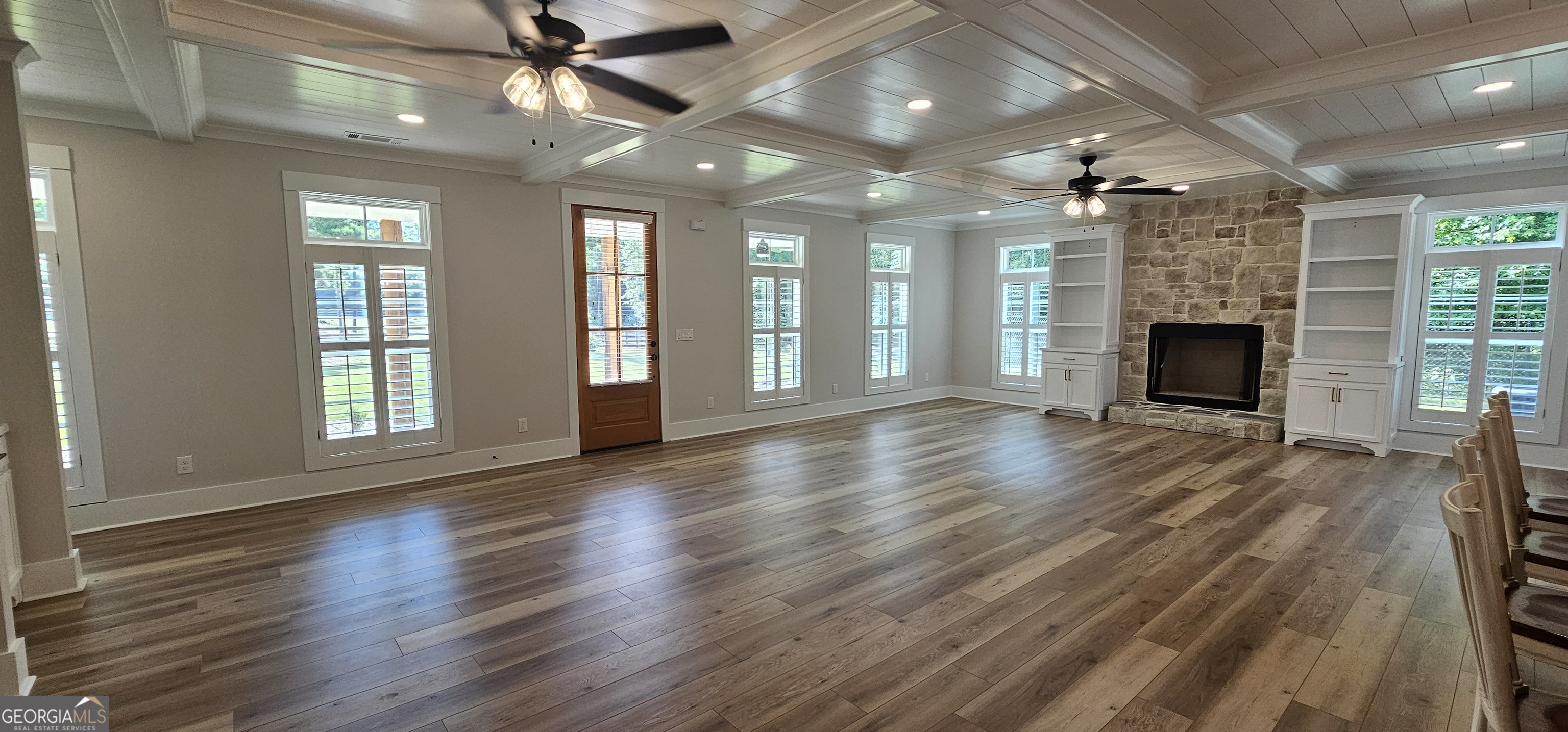 654 Property Photo 33