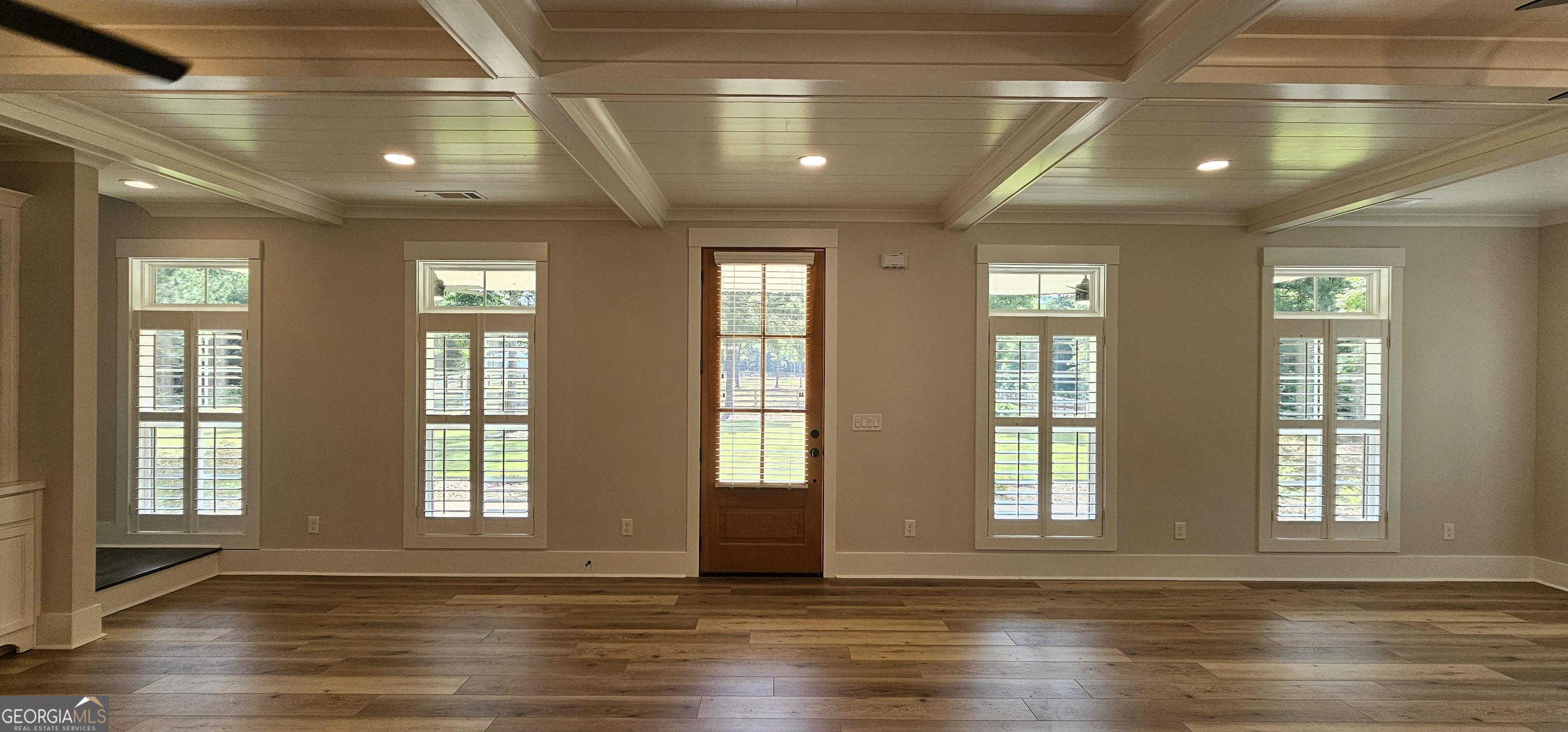 654 Property Photo 39